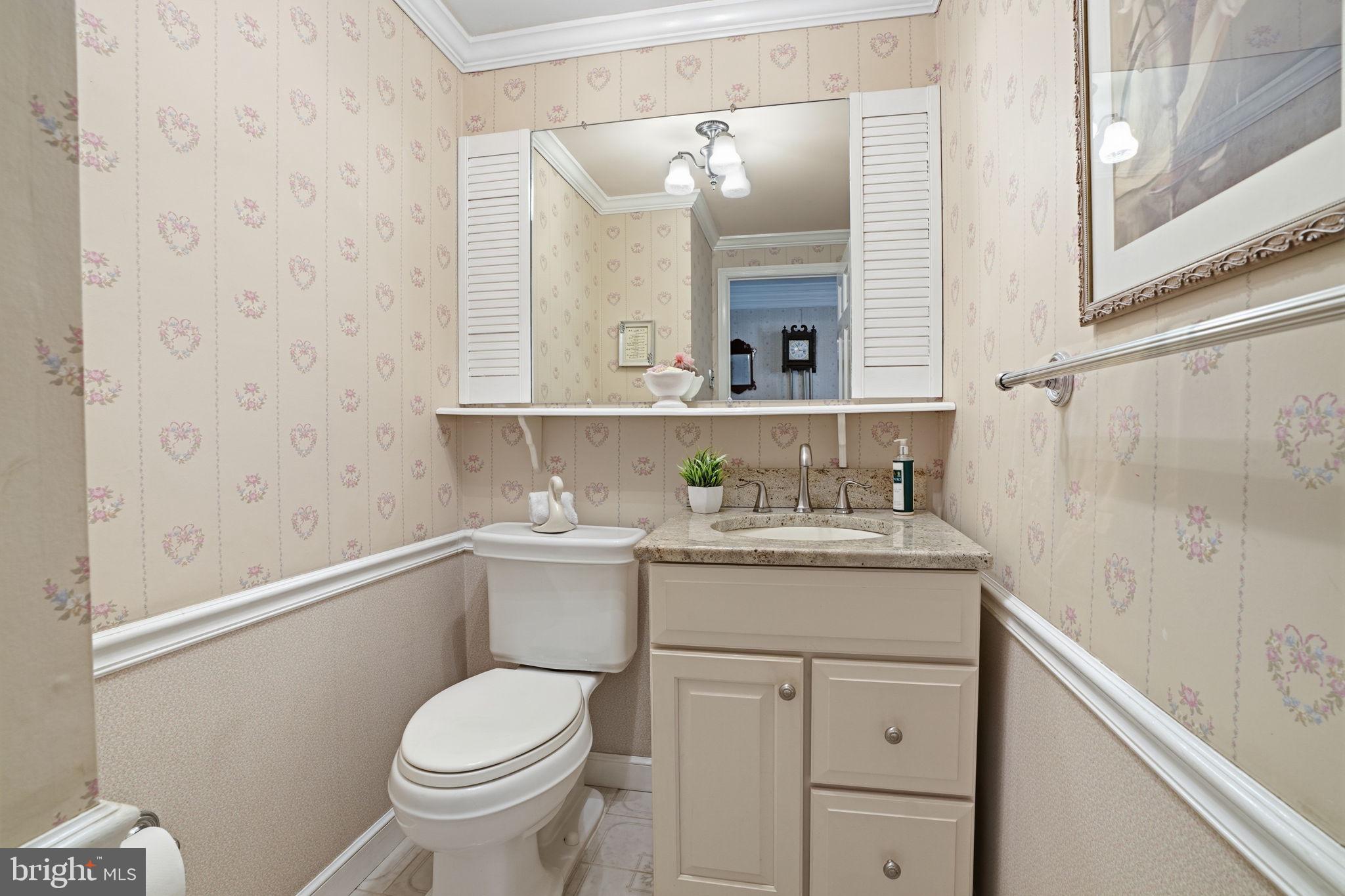 HEDGEROW WOODS - Residential