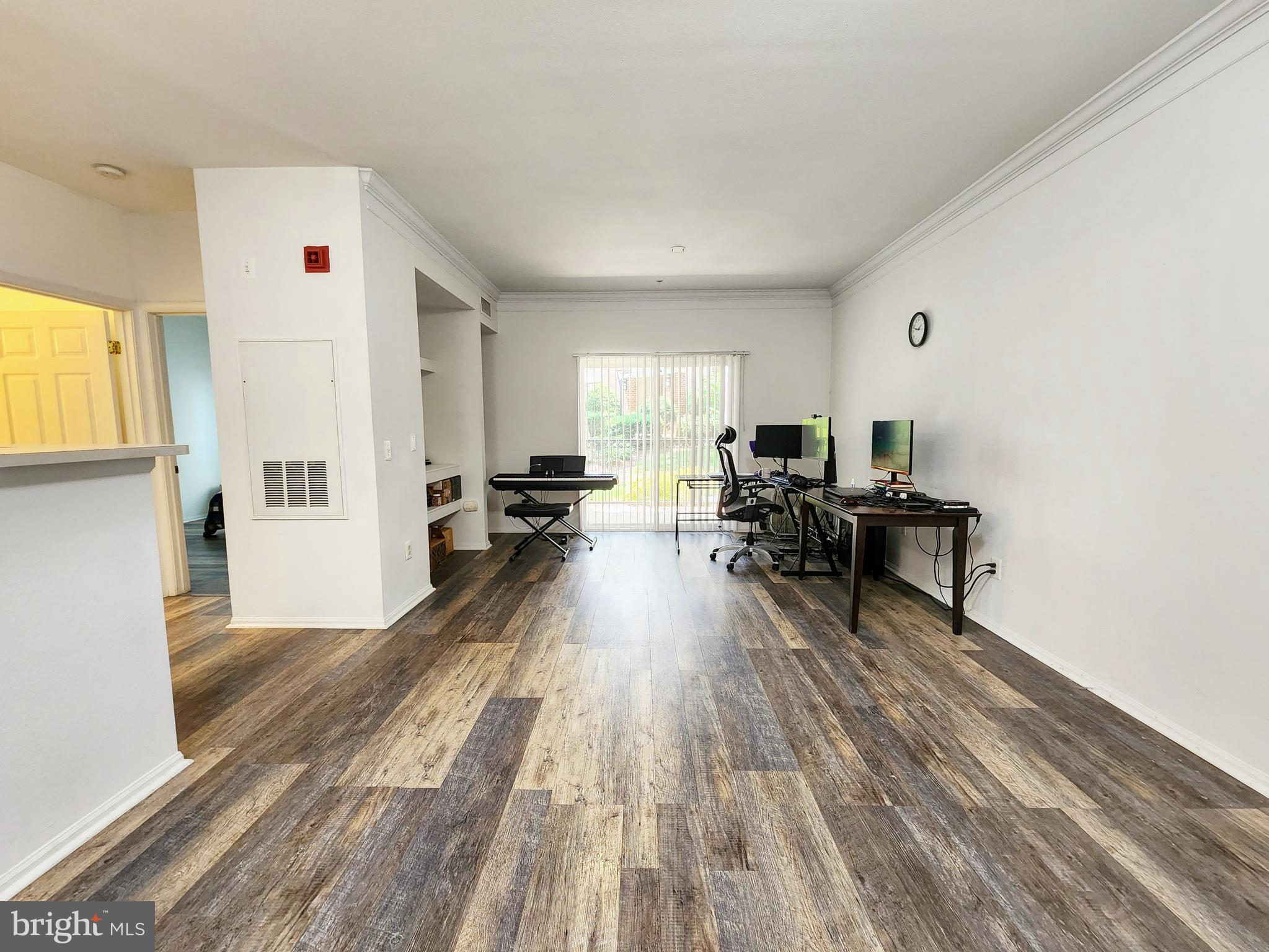 GATES OF MCLEAN - Residential