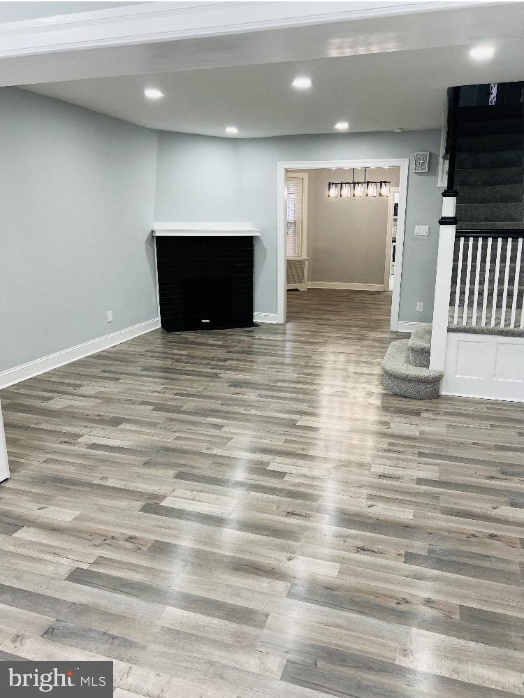 OLNEY - Residential
