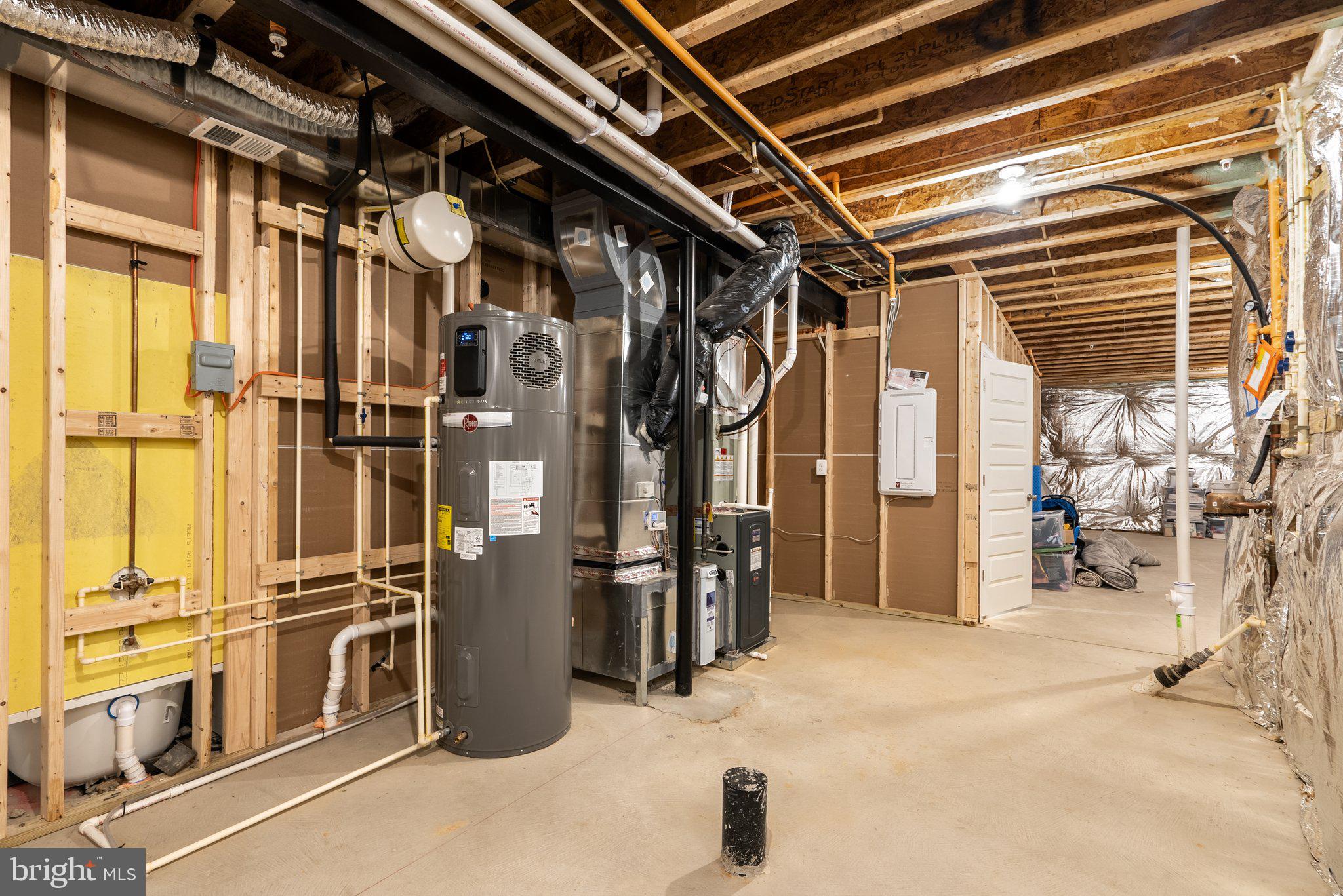 VILLAGES OF SAVANNAH - Residential