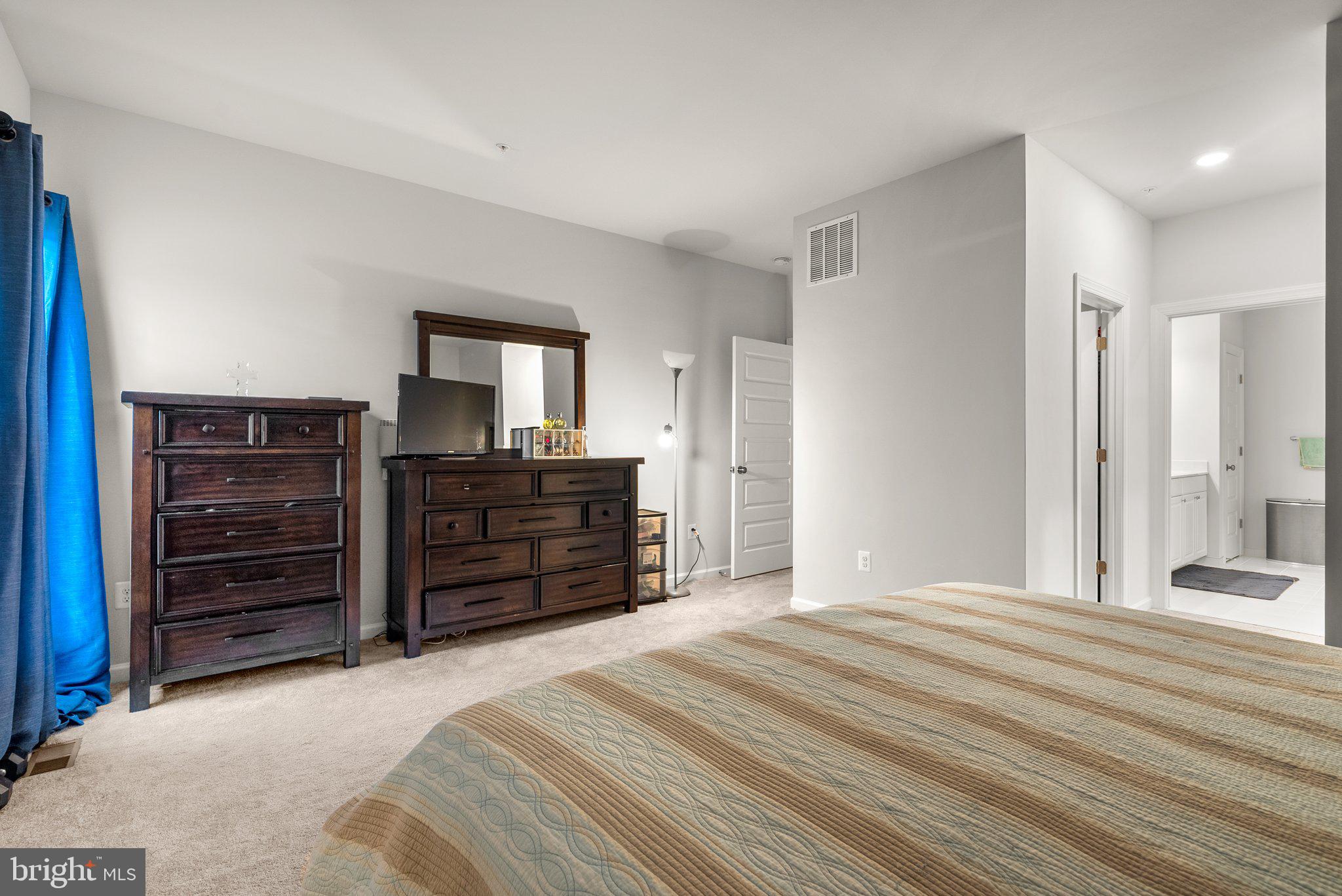 VILLAGES OF SAVANNAH - Residential