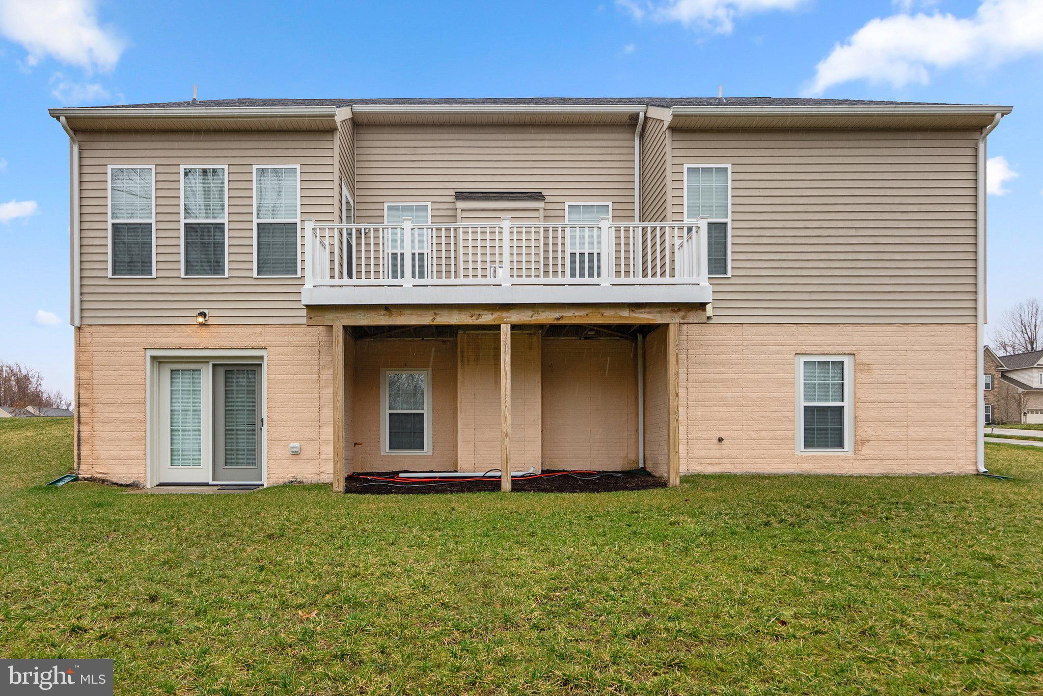 VILLAGES OF SAVANNAH - Residential