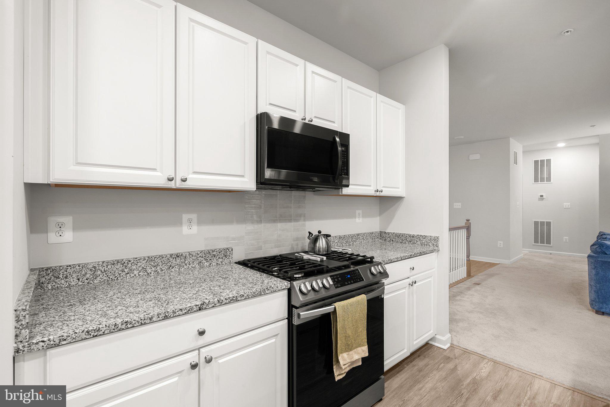 VILLAGES OF SAVANNAH - Residential