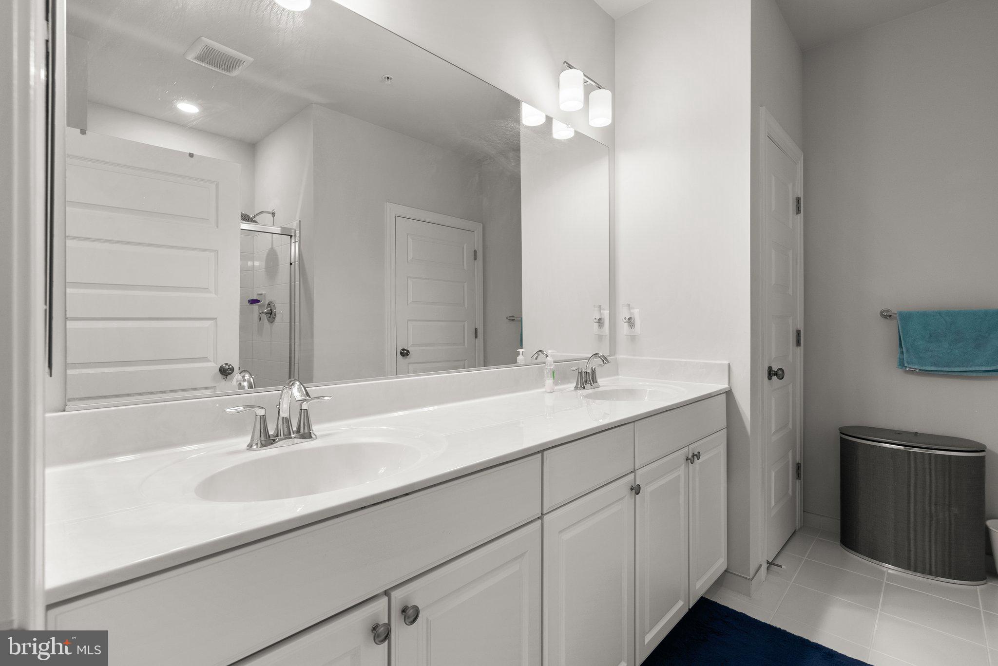 VILLAGES OF SAVANNAH - Residential