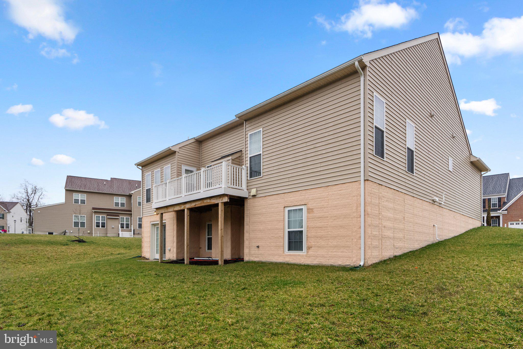 VILLAGES OF SAVANNAH - Residential