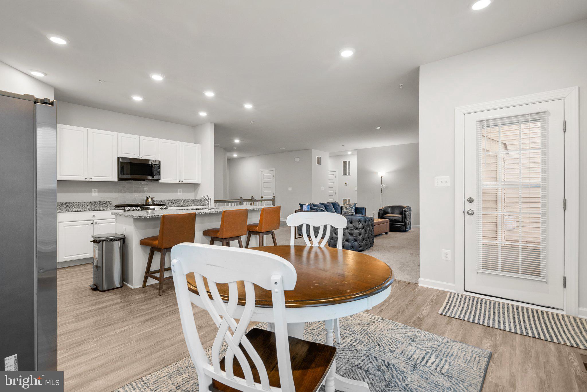 VILLAGES OF SAVANNAH - Residential