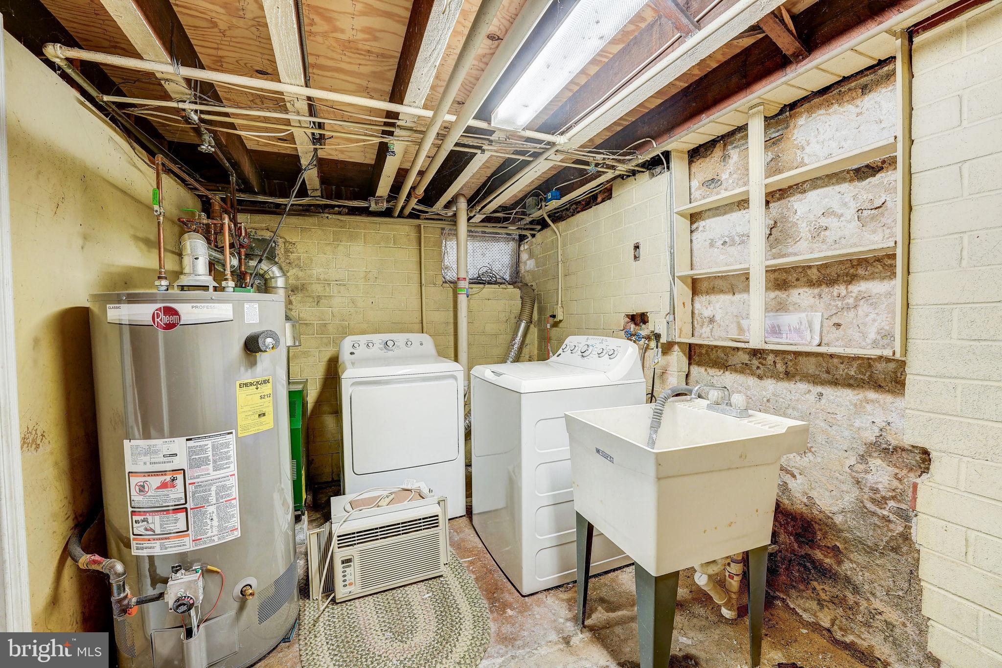 NORRIS HILLS - Residential