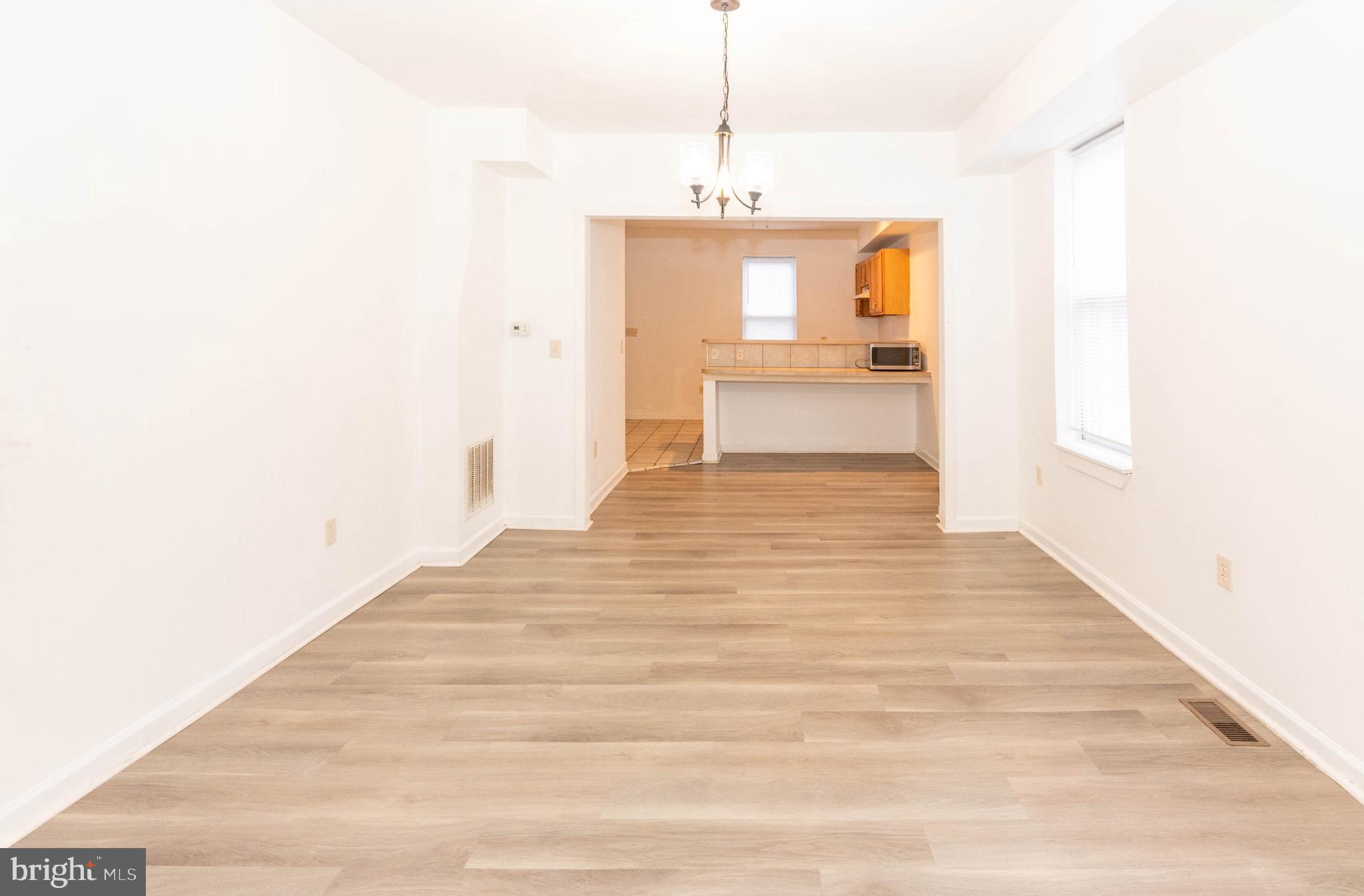 WESTPORT - Residential