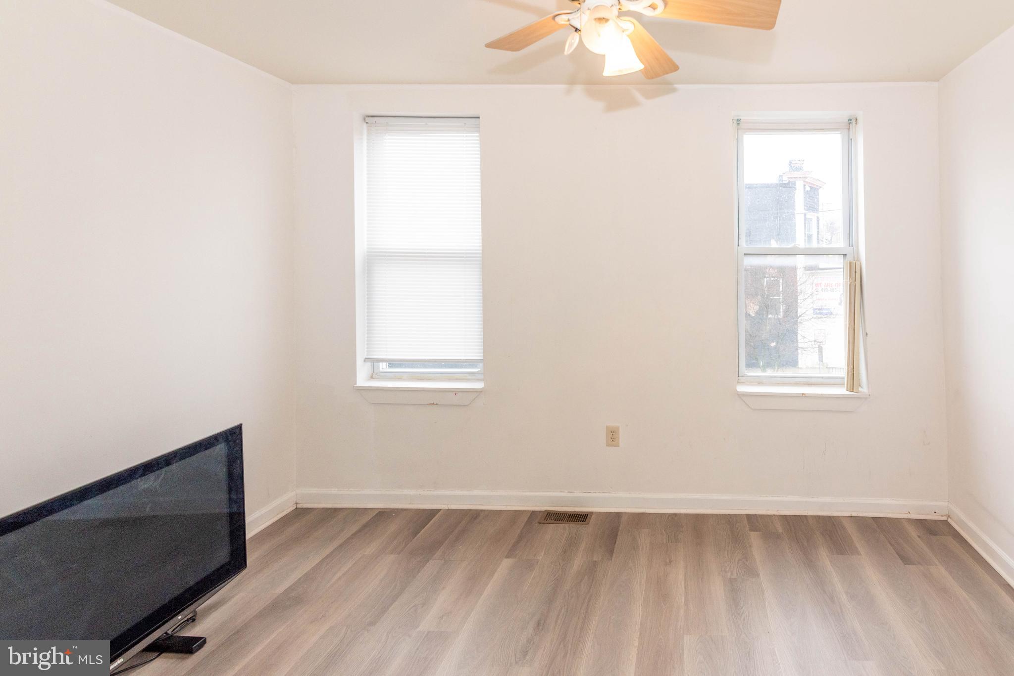 WESTPORT - Residential