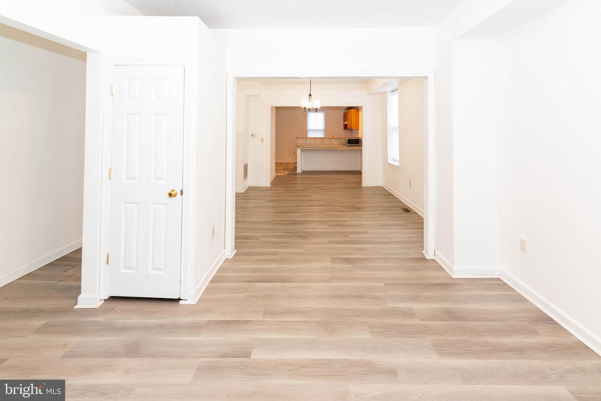 WESTPORT - Residential