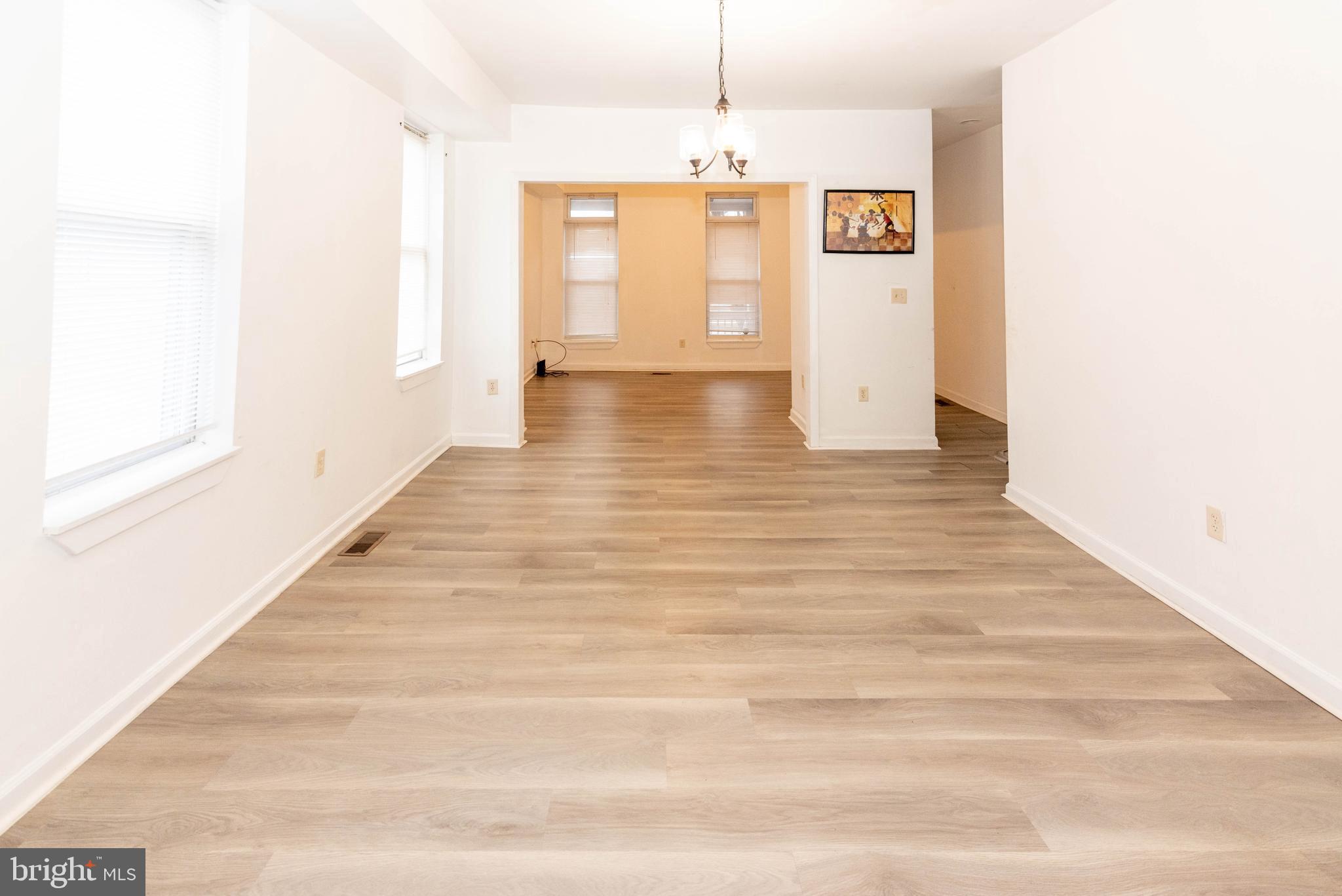 WESTPORT - Residential