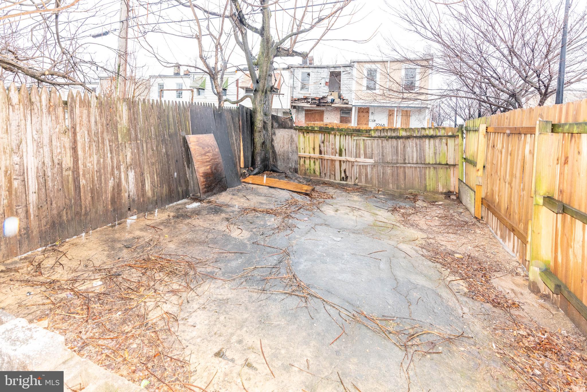 WESTPORT - Residential