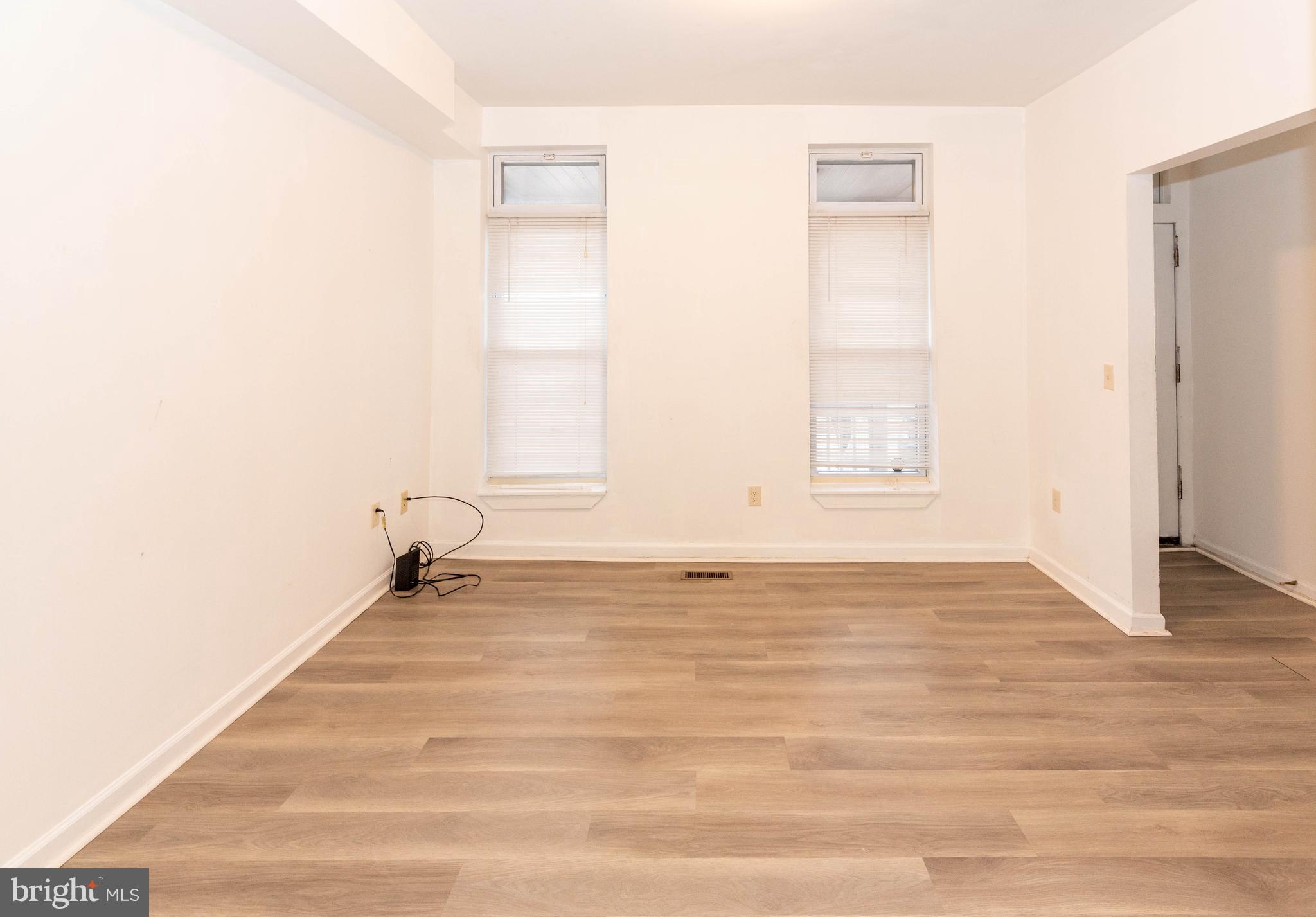 WESTPORT - Residential