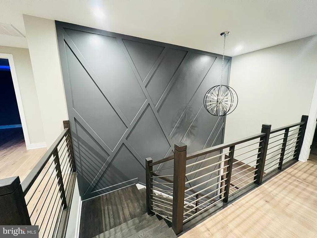 PIMMIT HILLS - Residential