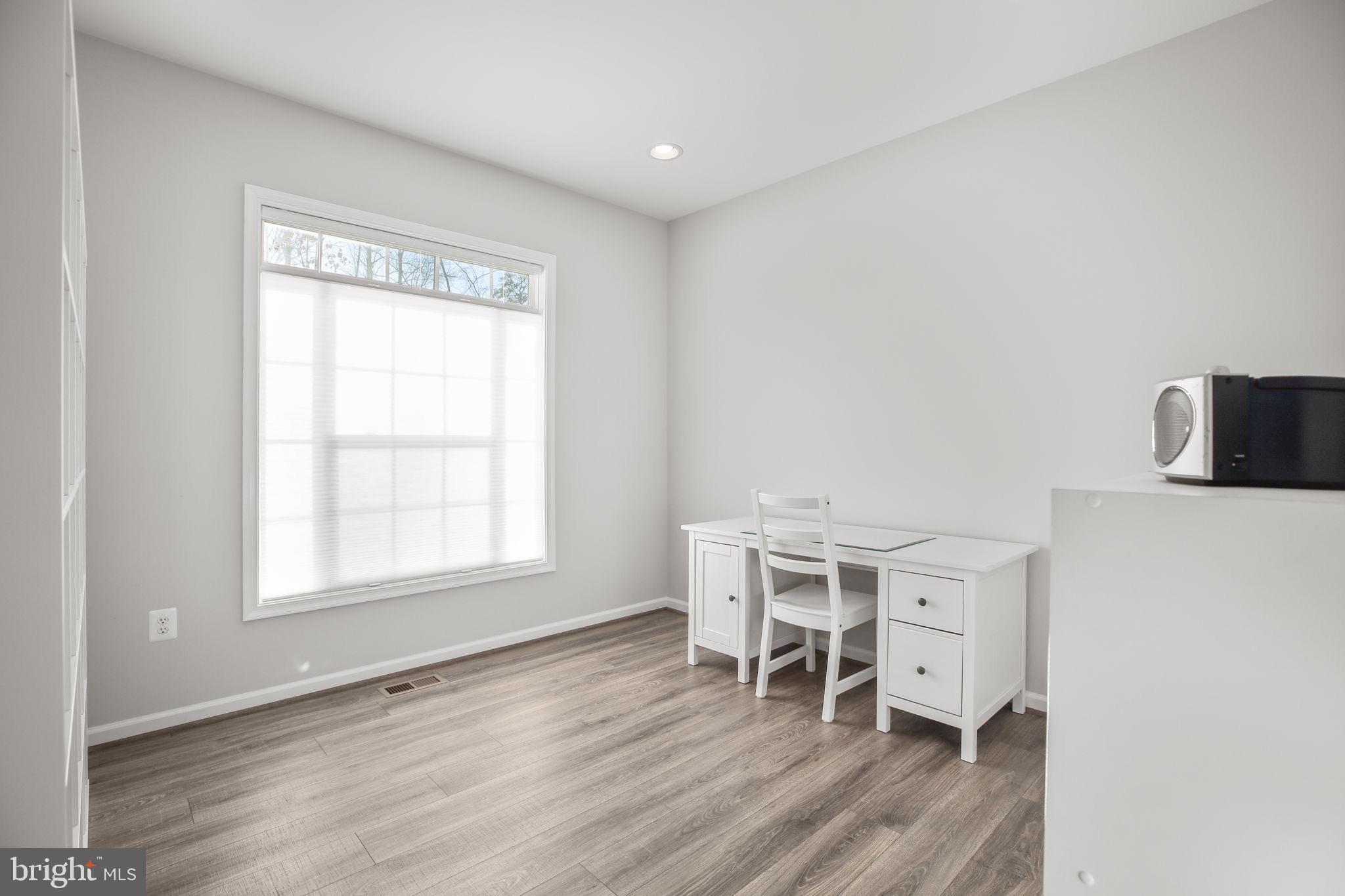 BEARINGTON ESTATES - Residential