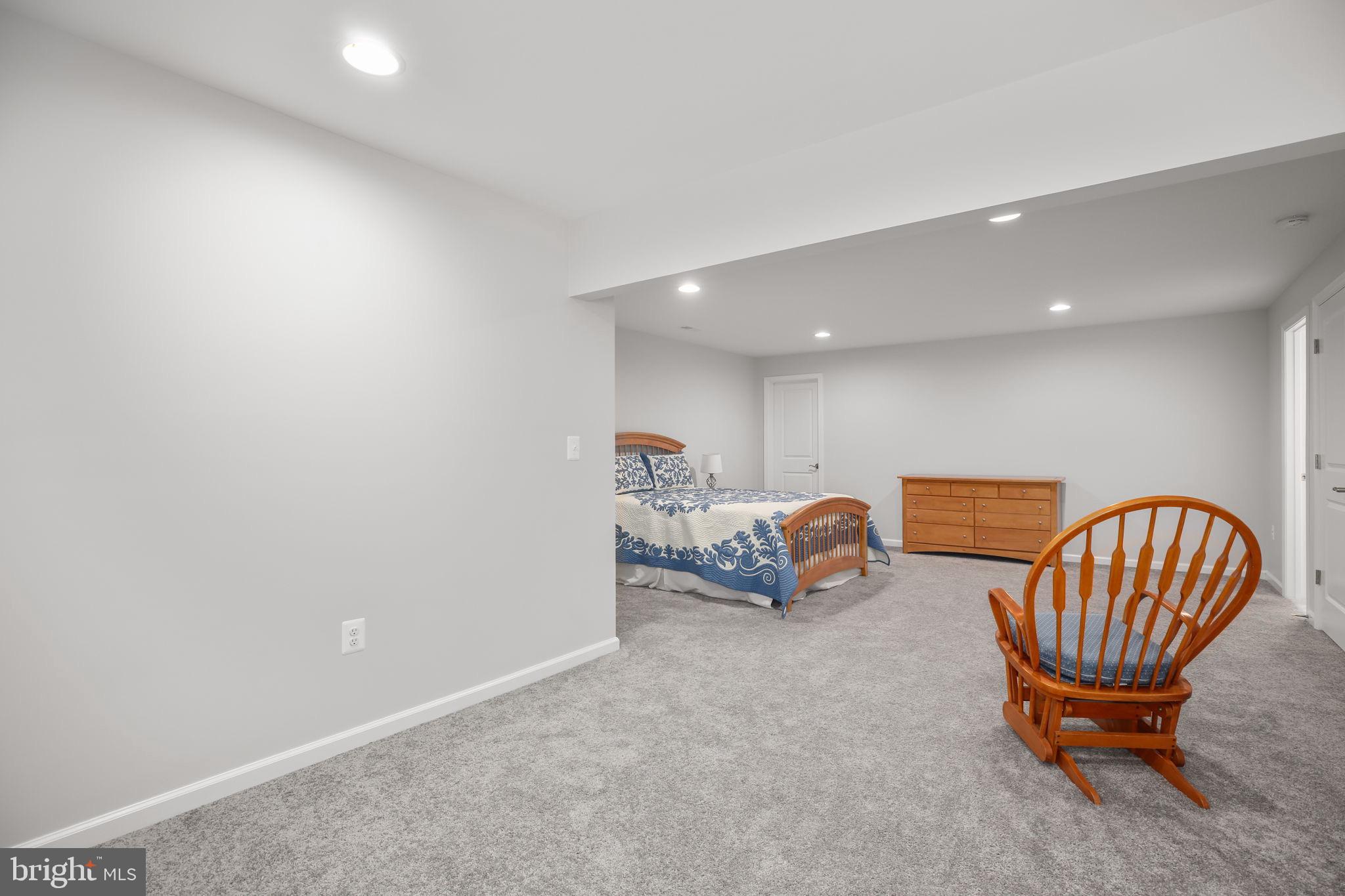 BEARINGTON ESTATES - Residential