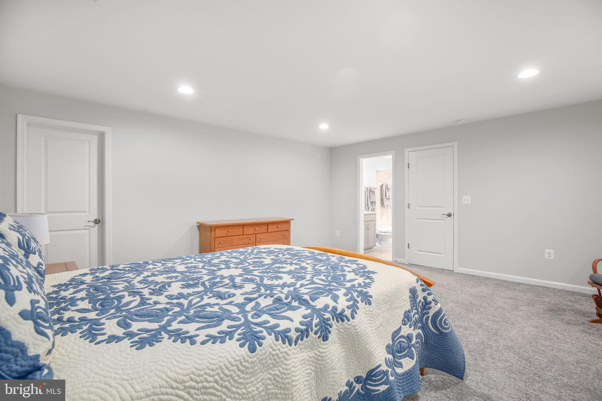 BEARINGTON ESTATES - Residential