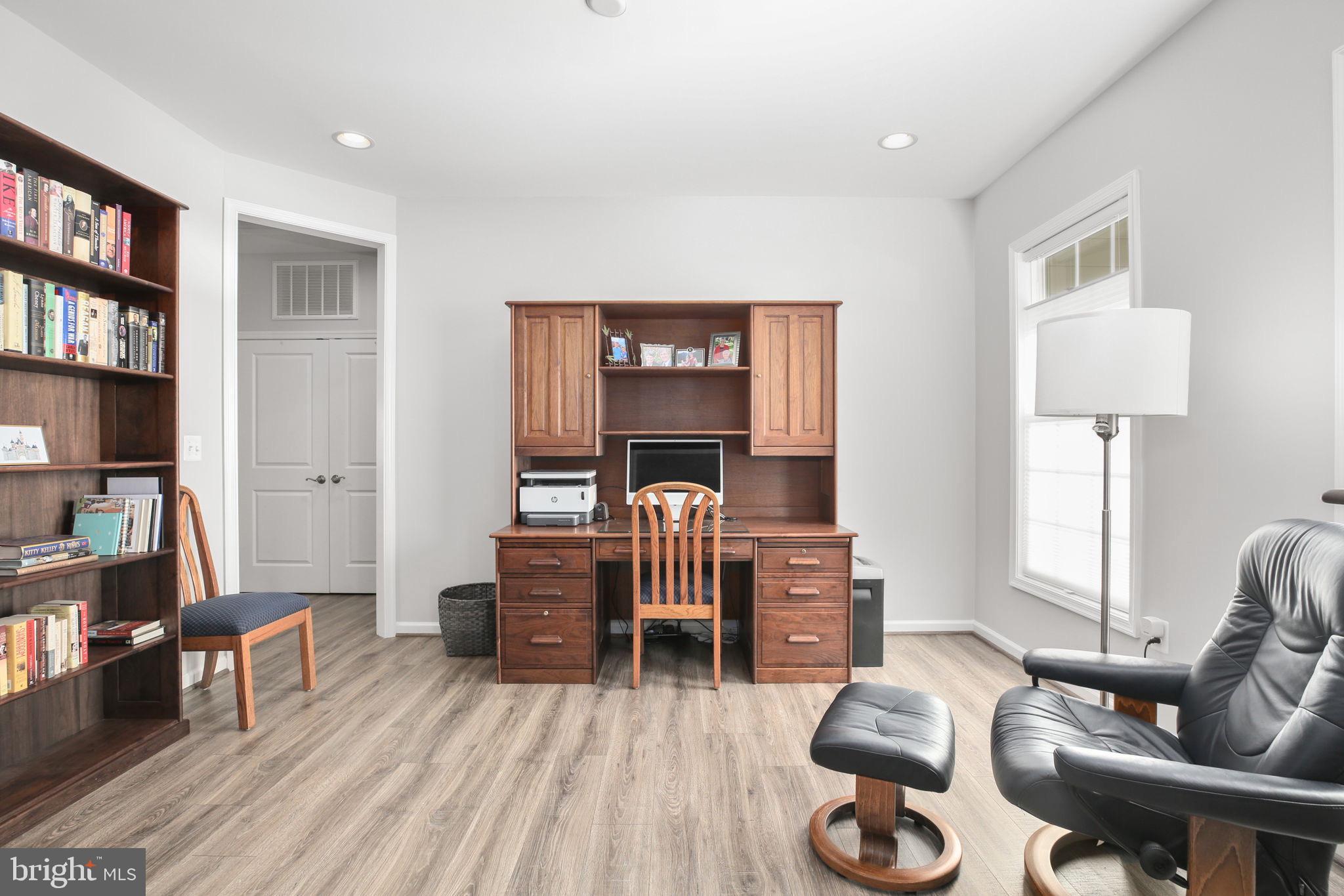 BEARINGTON ESTATES - Residential