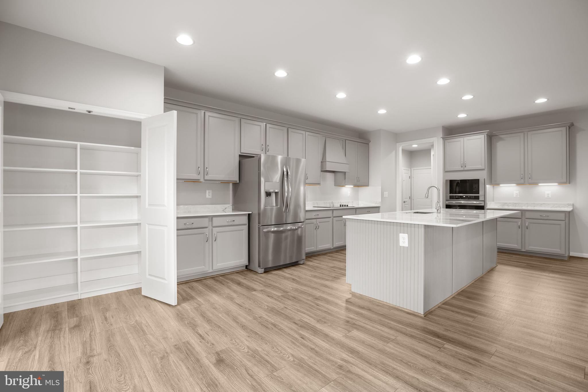 BEARINGTON ESTATES - Residential