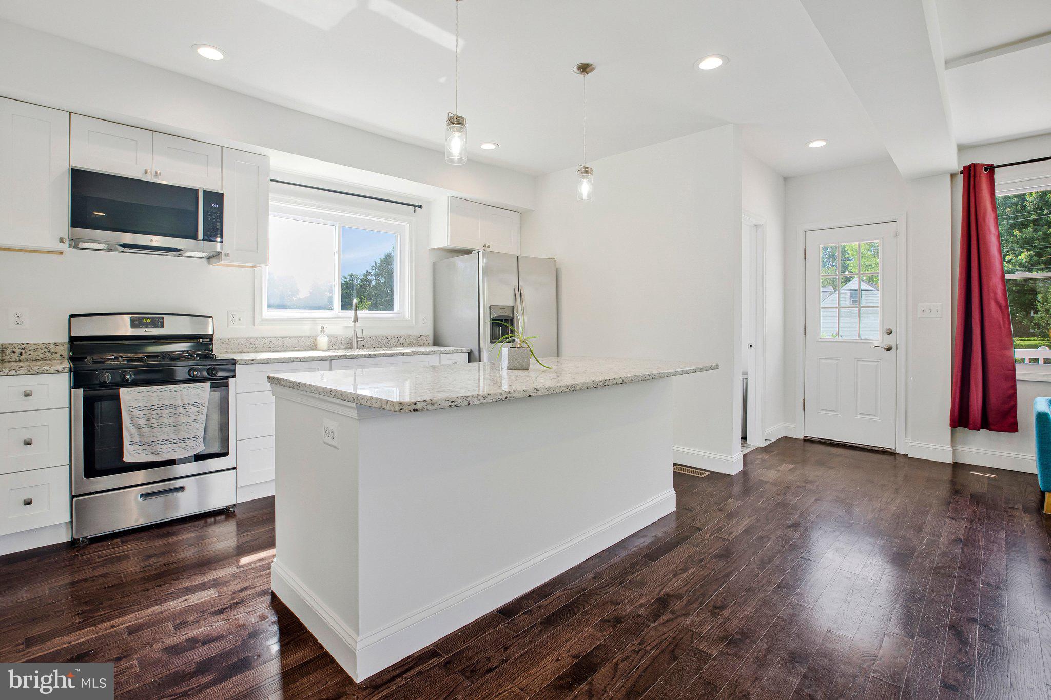 431 GREENWOOD ROAD