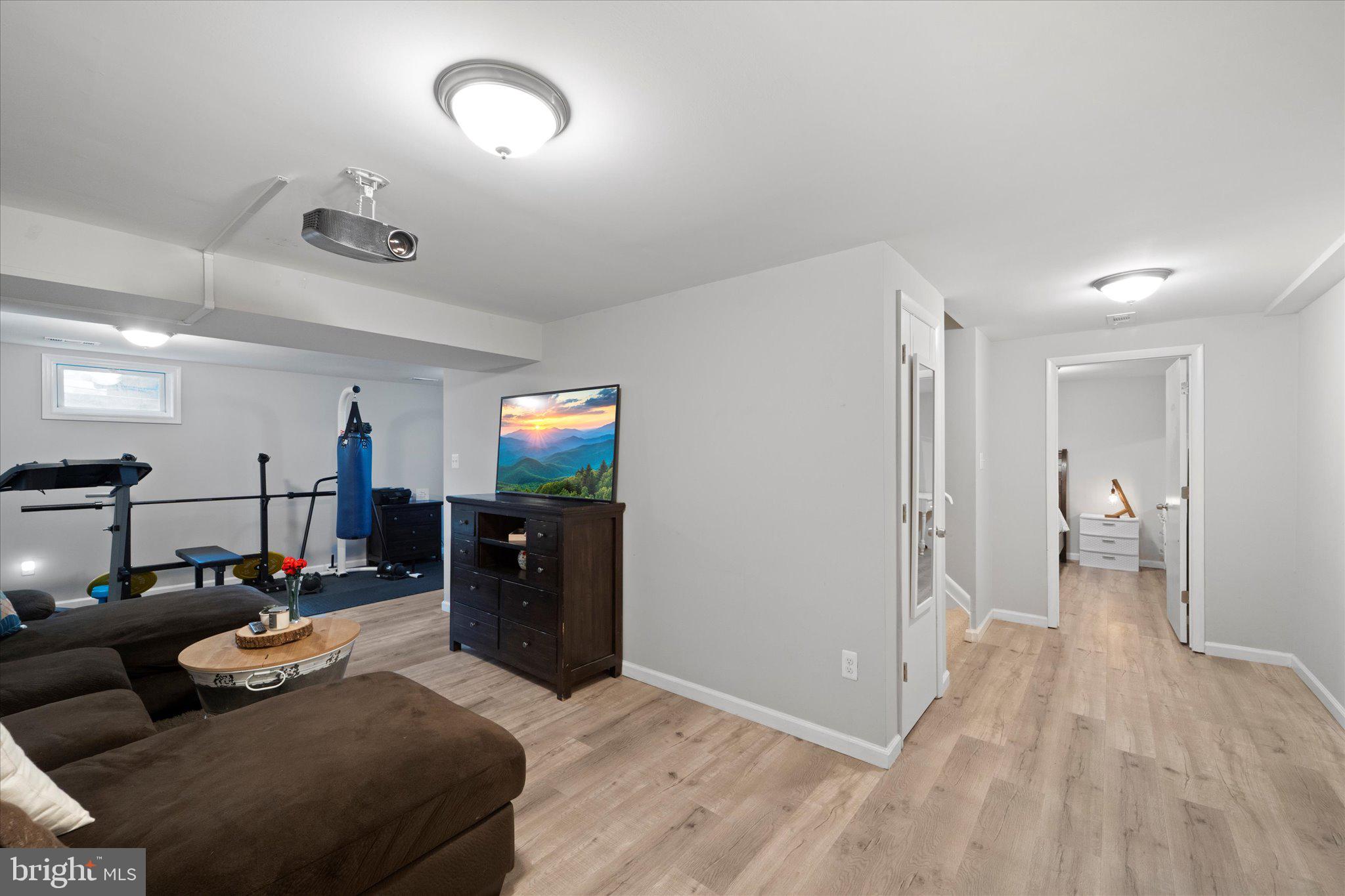 TANTALLON ON THE POTOMAC - Residential