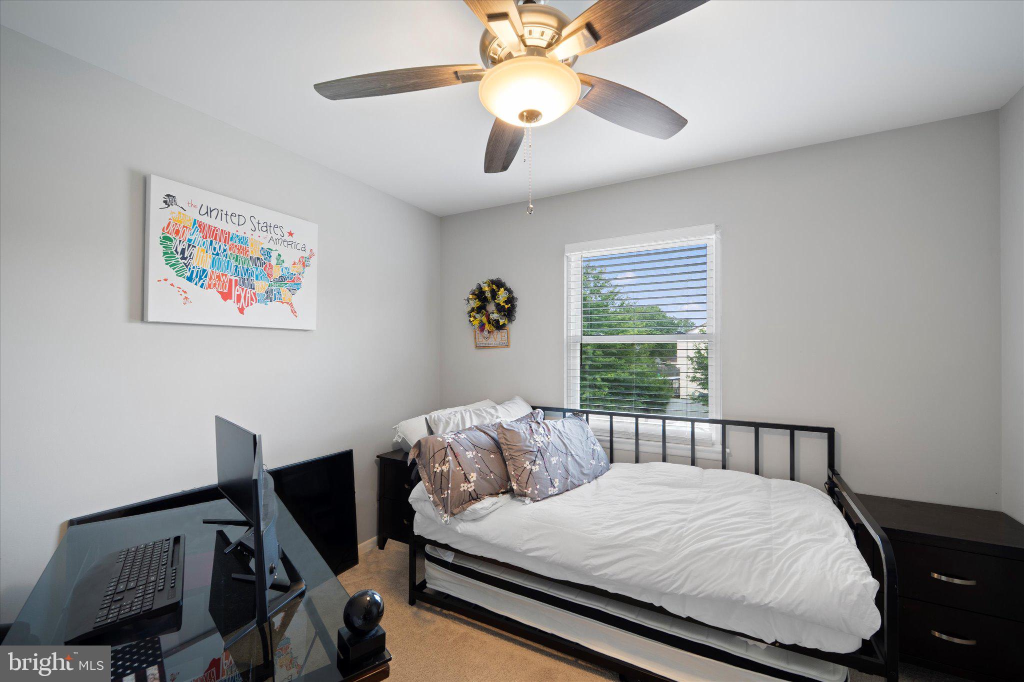 TANTALLON ON THE POTOMAC - Residential