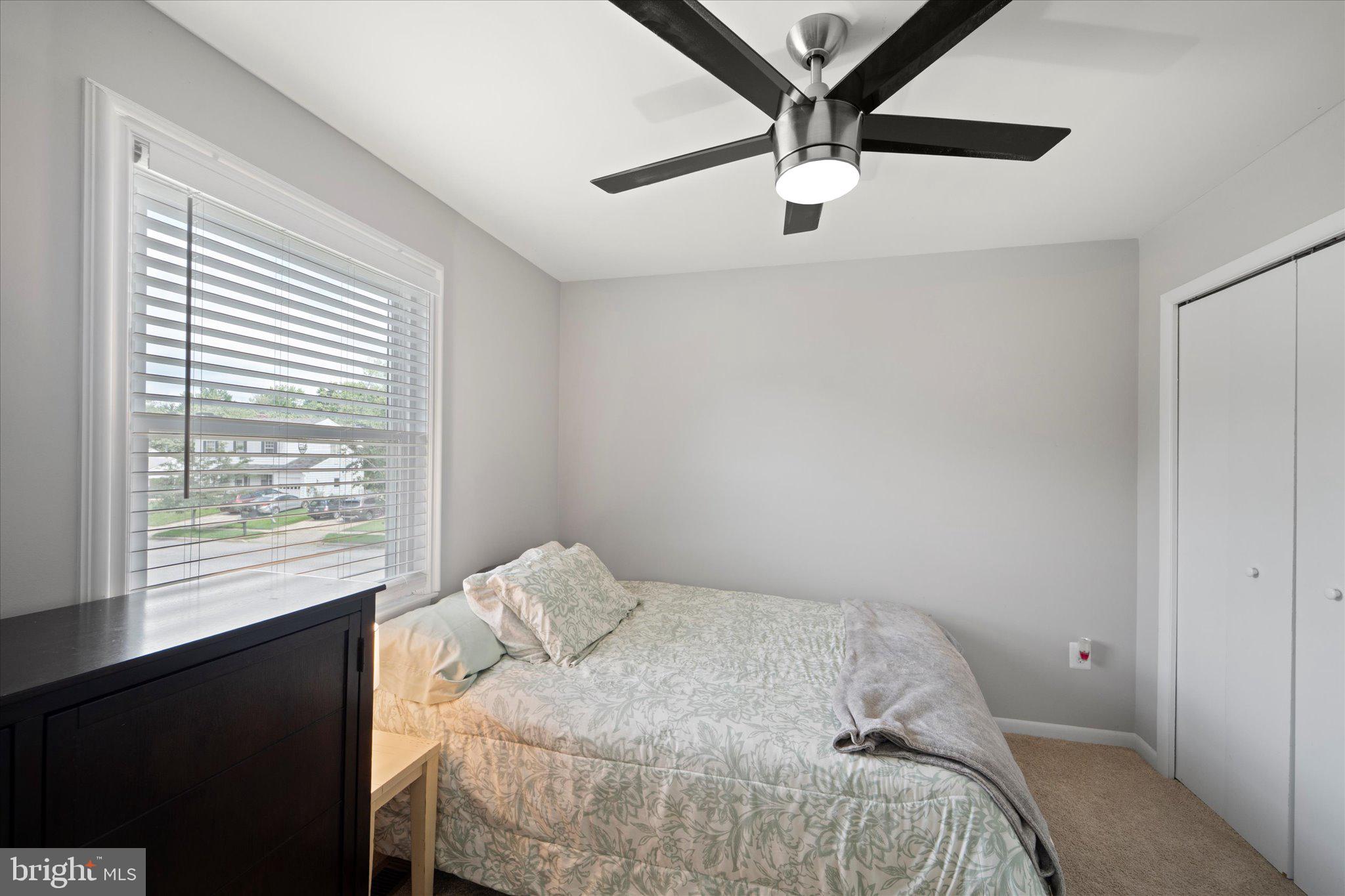 TANTALLON ON THE POTOMAC - Residential