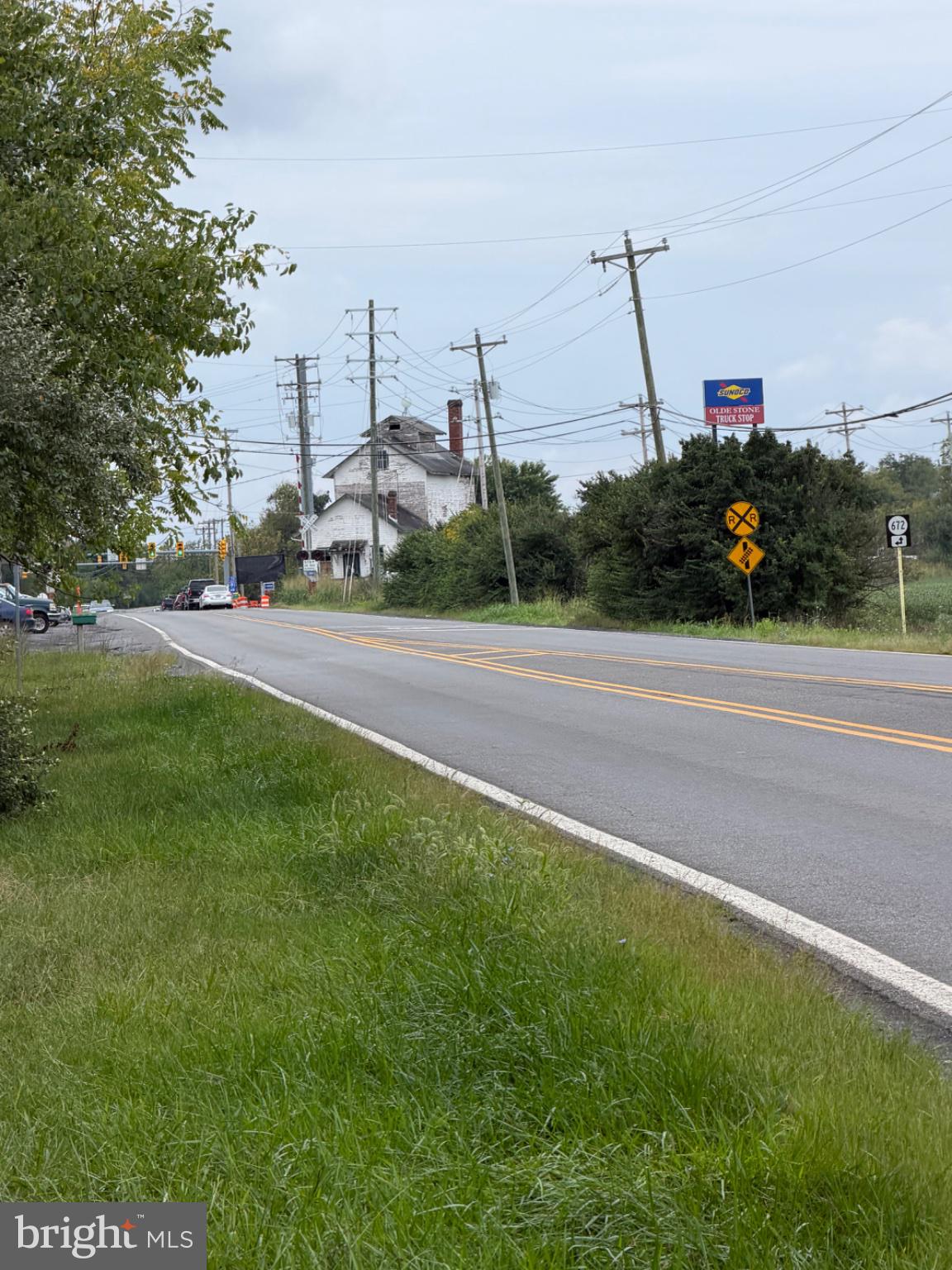 MARTINSBURG PIKE