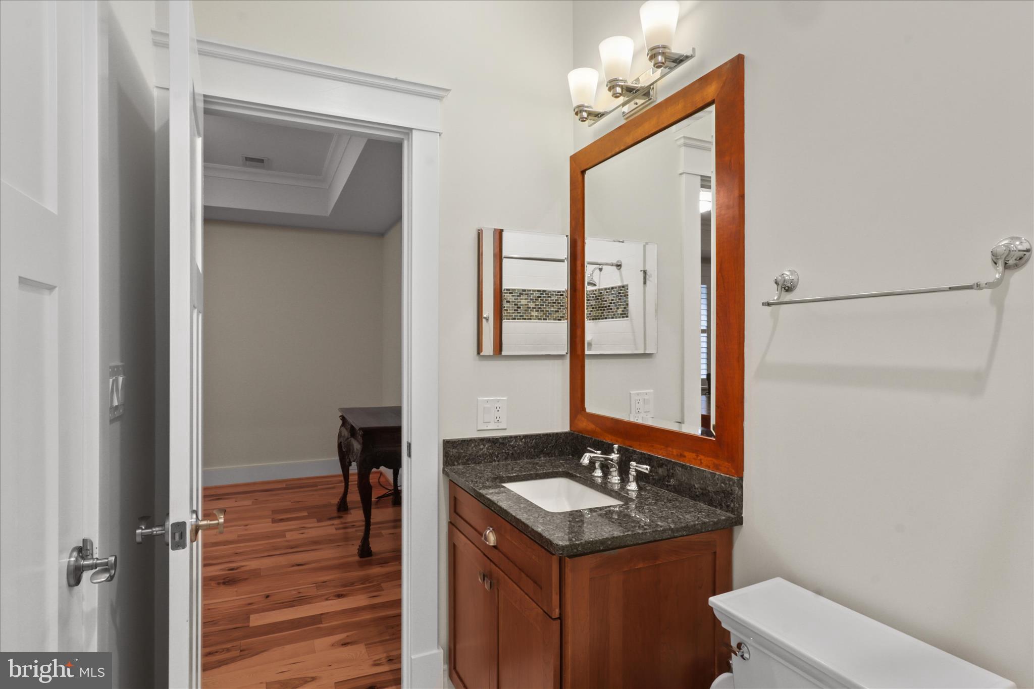 RIVERWOOD - Residential