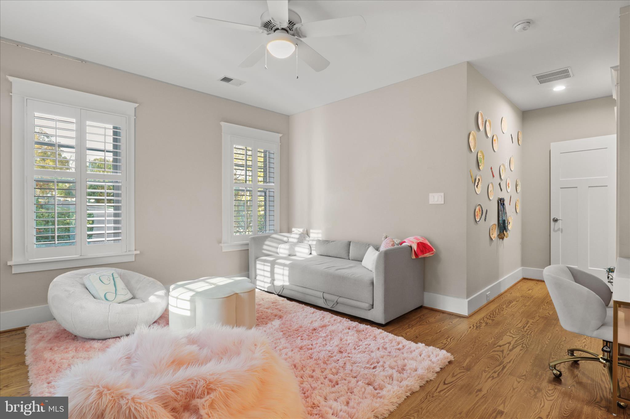 RIVERWOOD - Residential