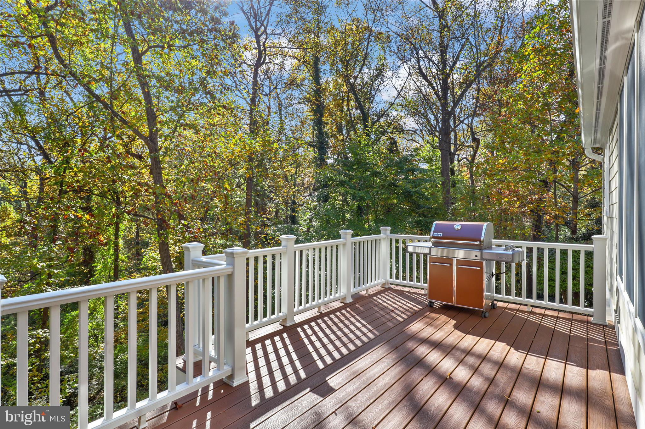 RIVERWOOD - Residential