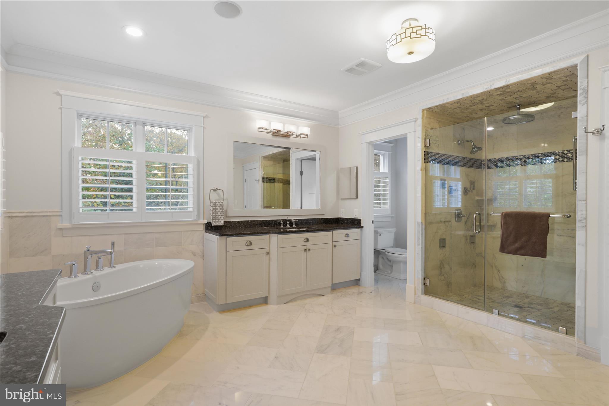 RIVERWOOD - Residential