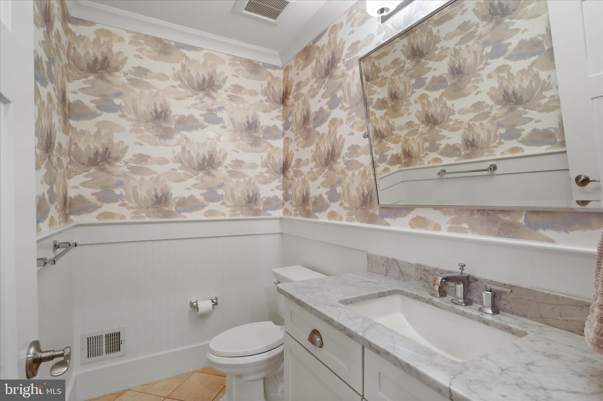 RIVERWOOD - Residential