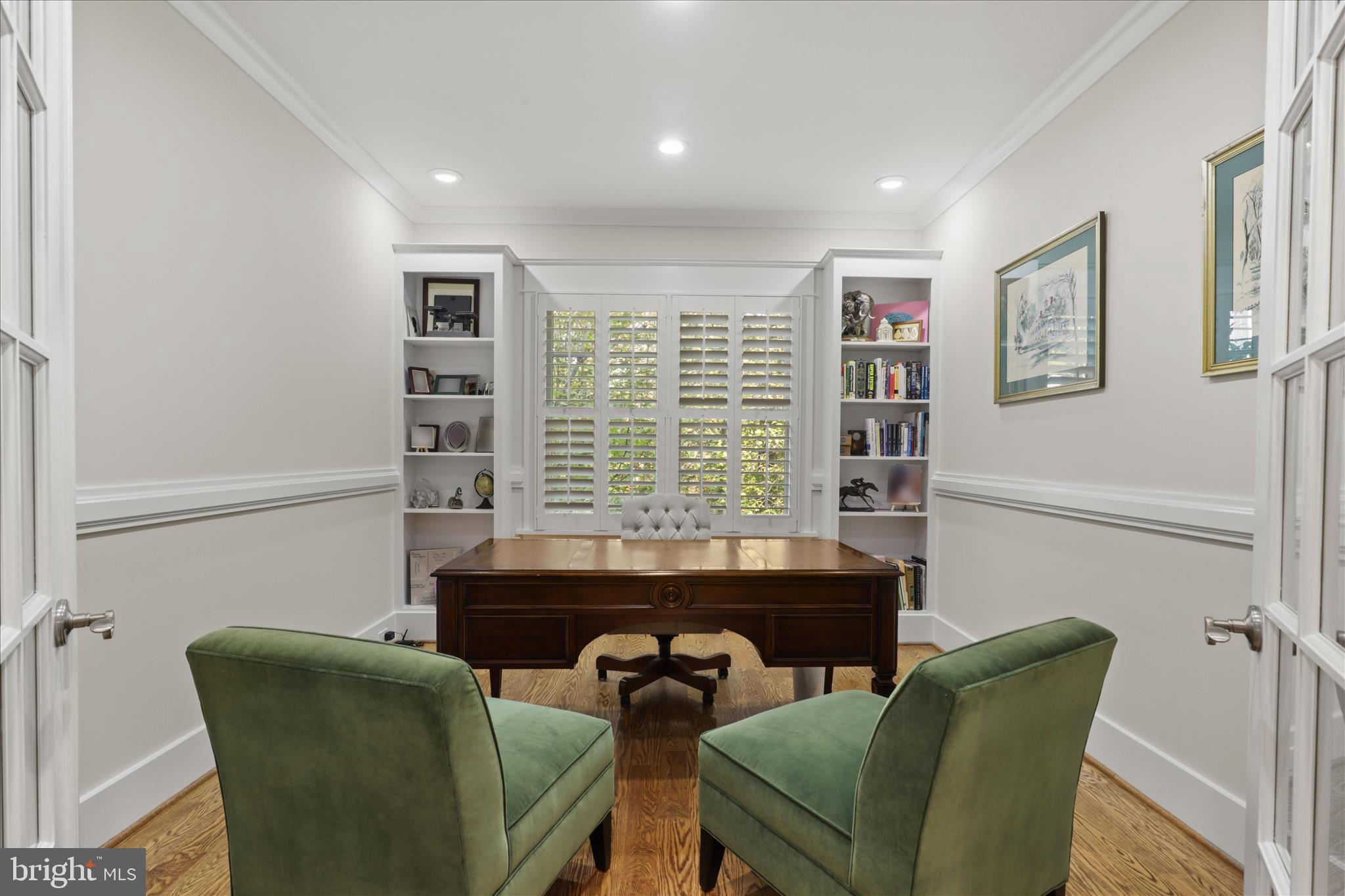 RIVERWOOD - Residential