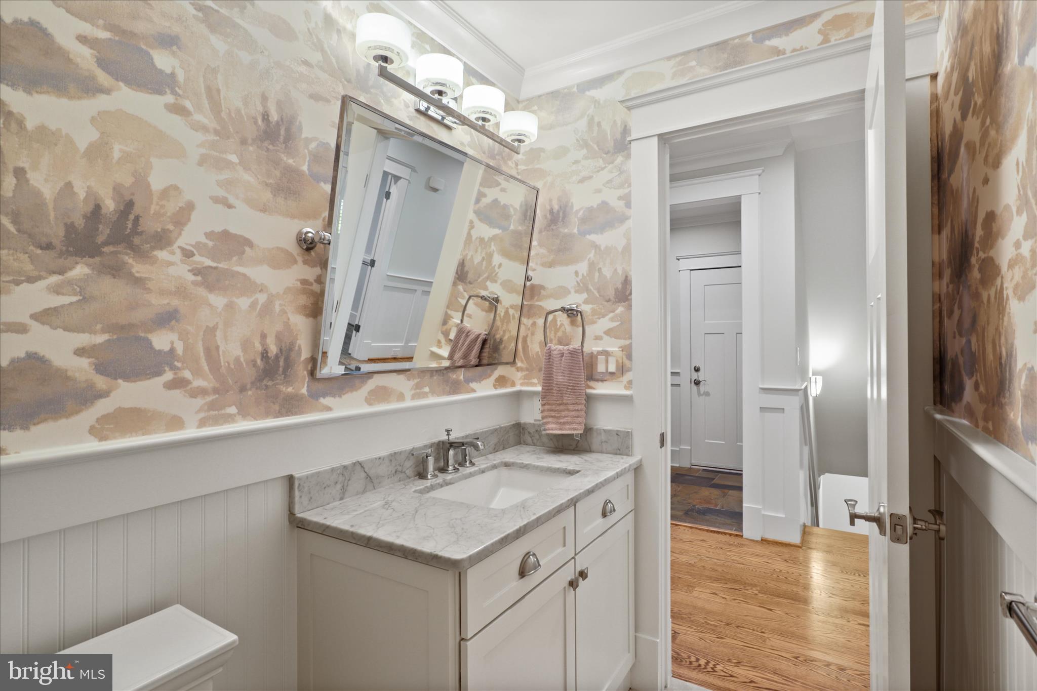 RIVERWOOD - Residential