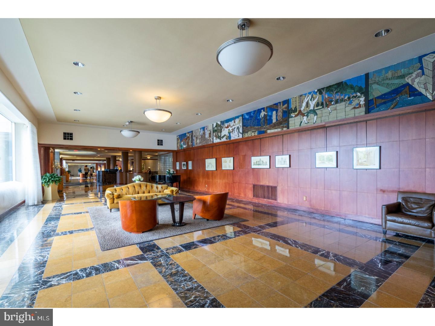 ART MUSEUM AREA - Residential Lease