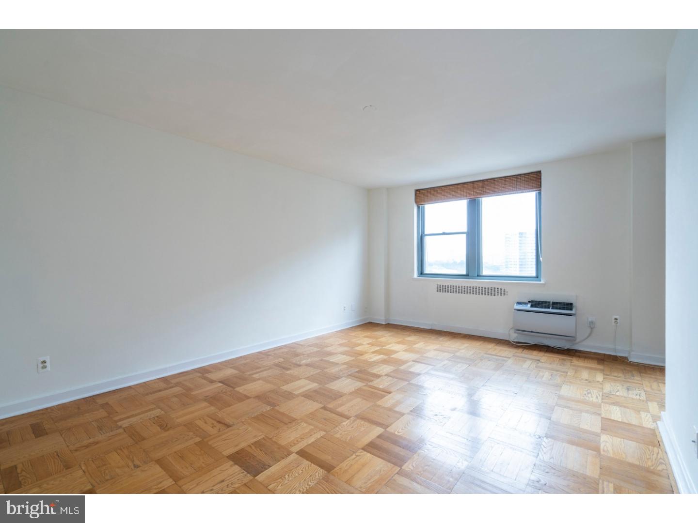 ART MUSEUM AREA - Residential Lease