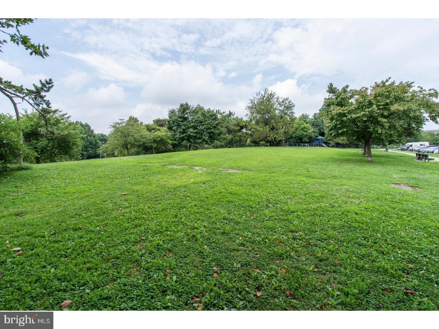 ART MUSEUM AREA - Residential Lease