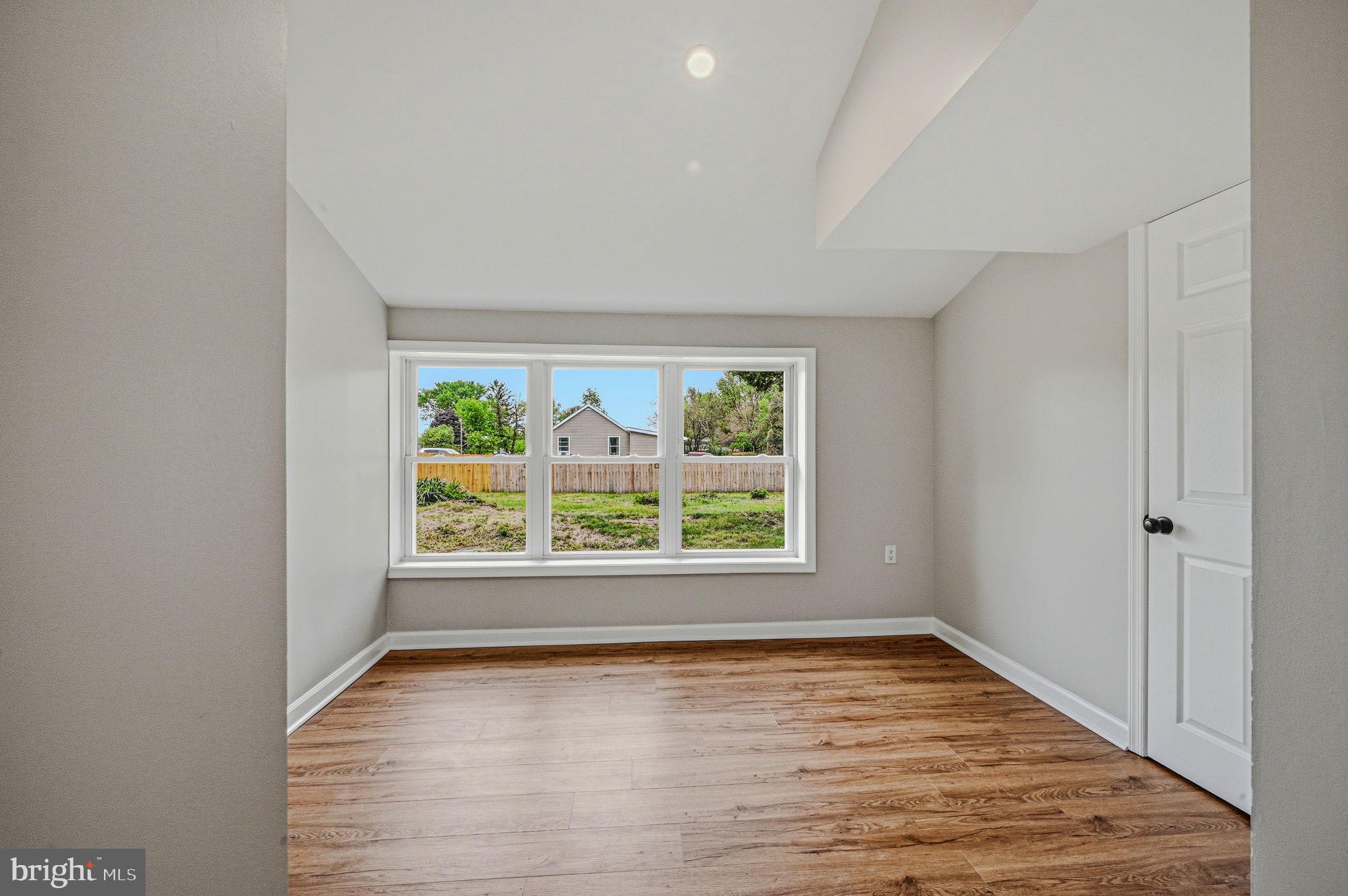 DOWNS CHAPEL - Residential