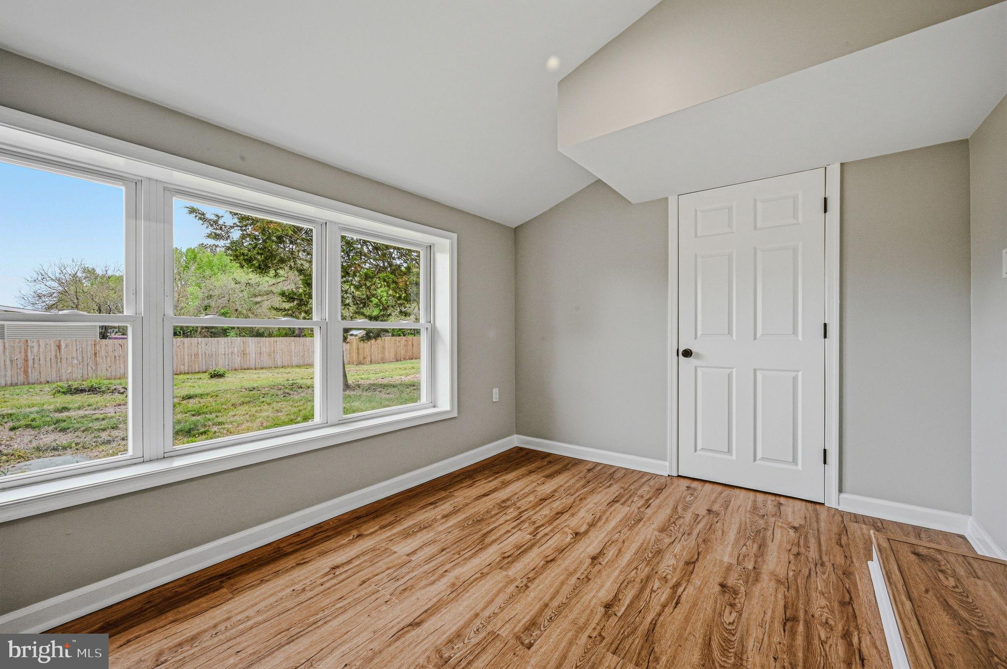 DOWNS CHAPEL - Residential