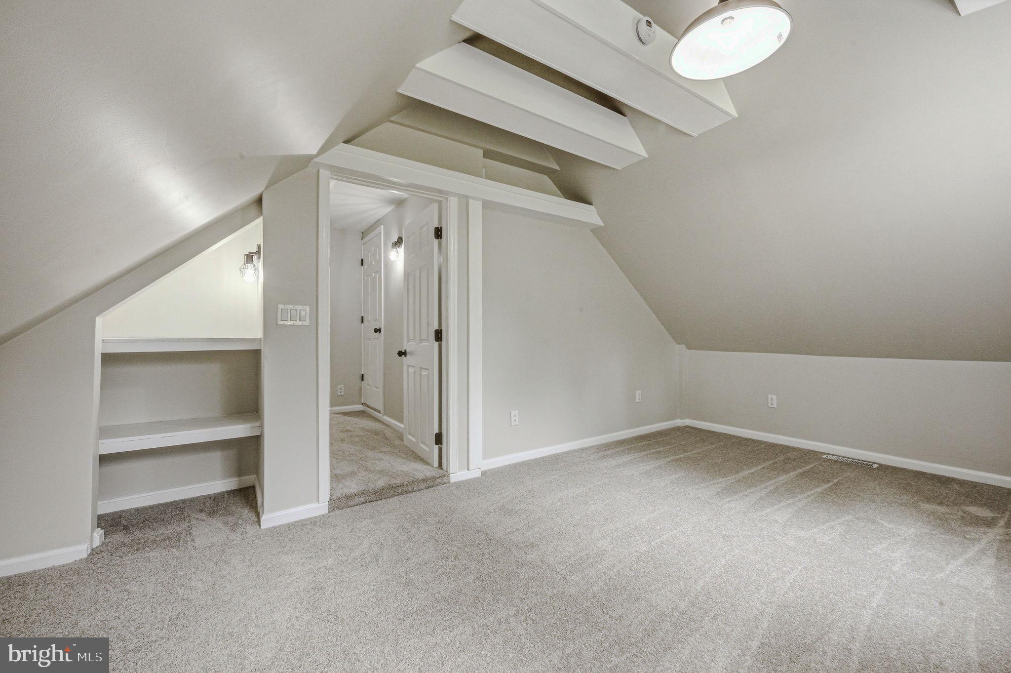 DOWNS CHAPEL - Residential