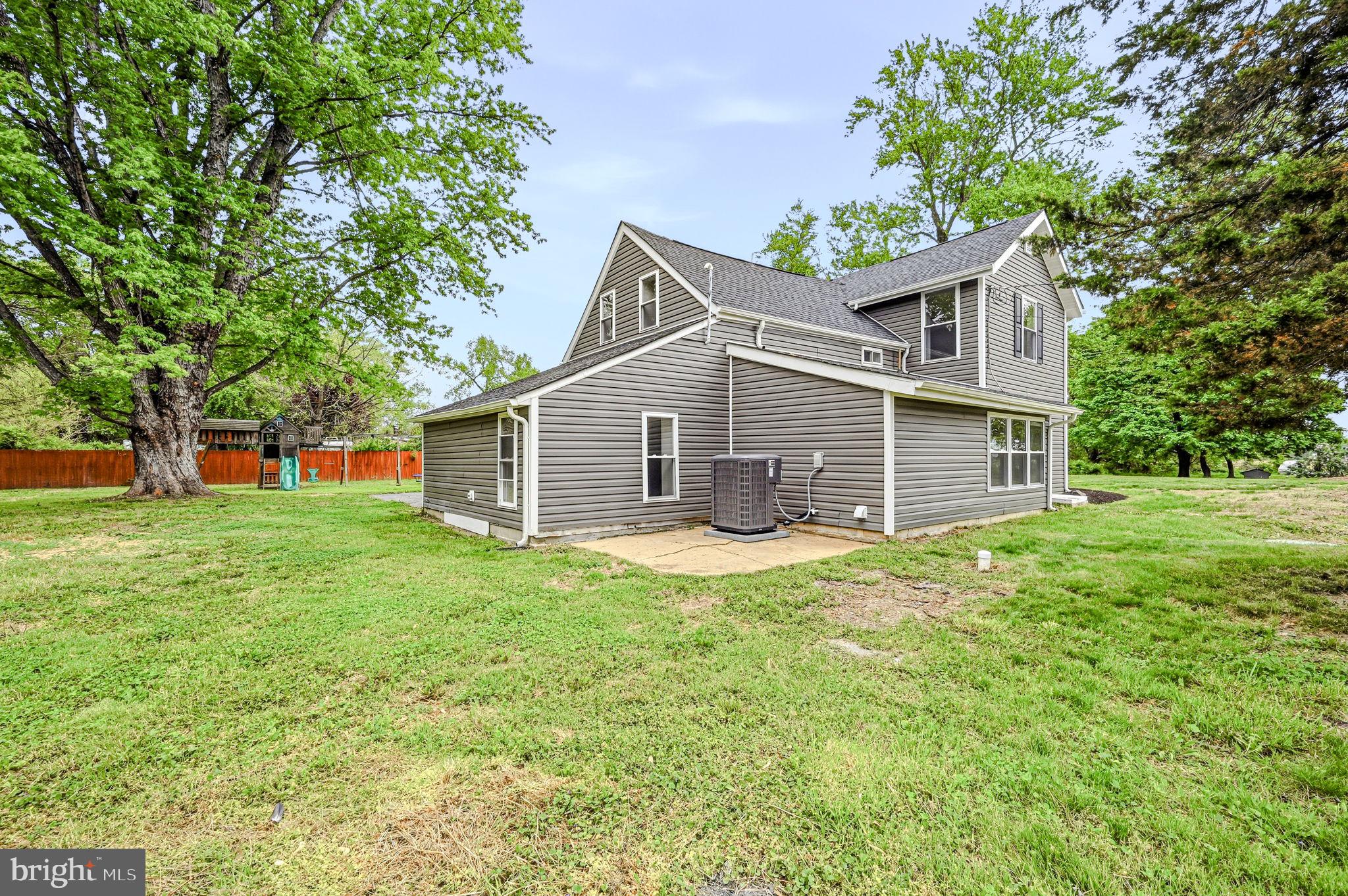 DOWNS CHAPEL - Residential