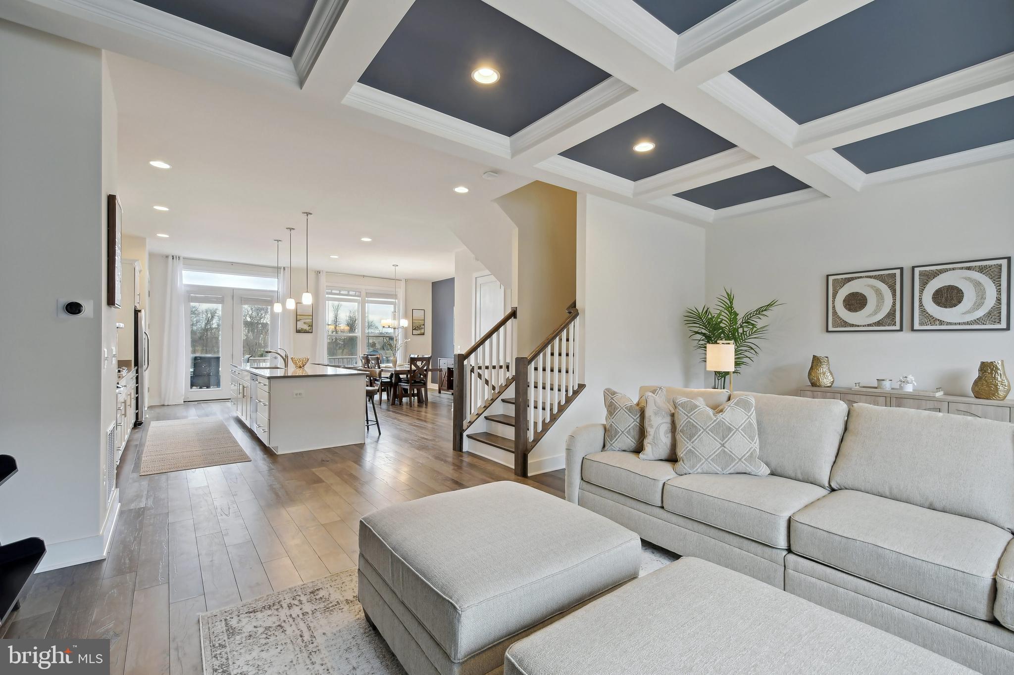 SM ONE LOUDOUN CONDO - Residential