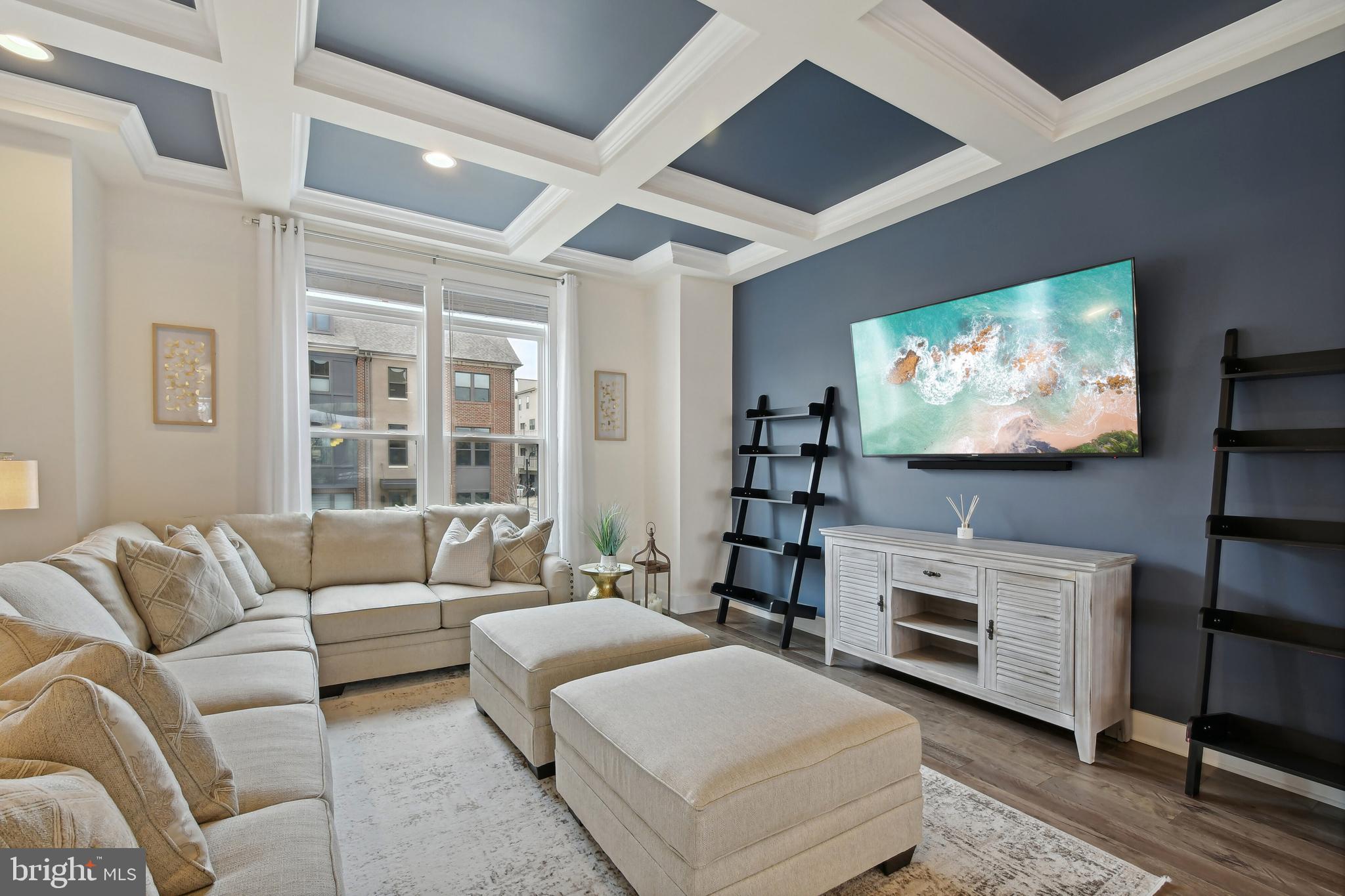 SM ONE LOUDOUN CONDO - Residential