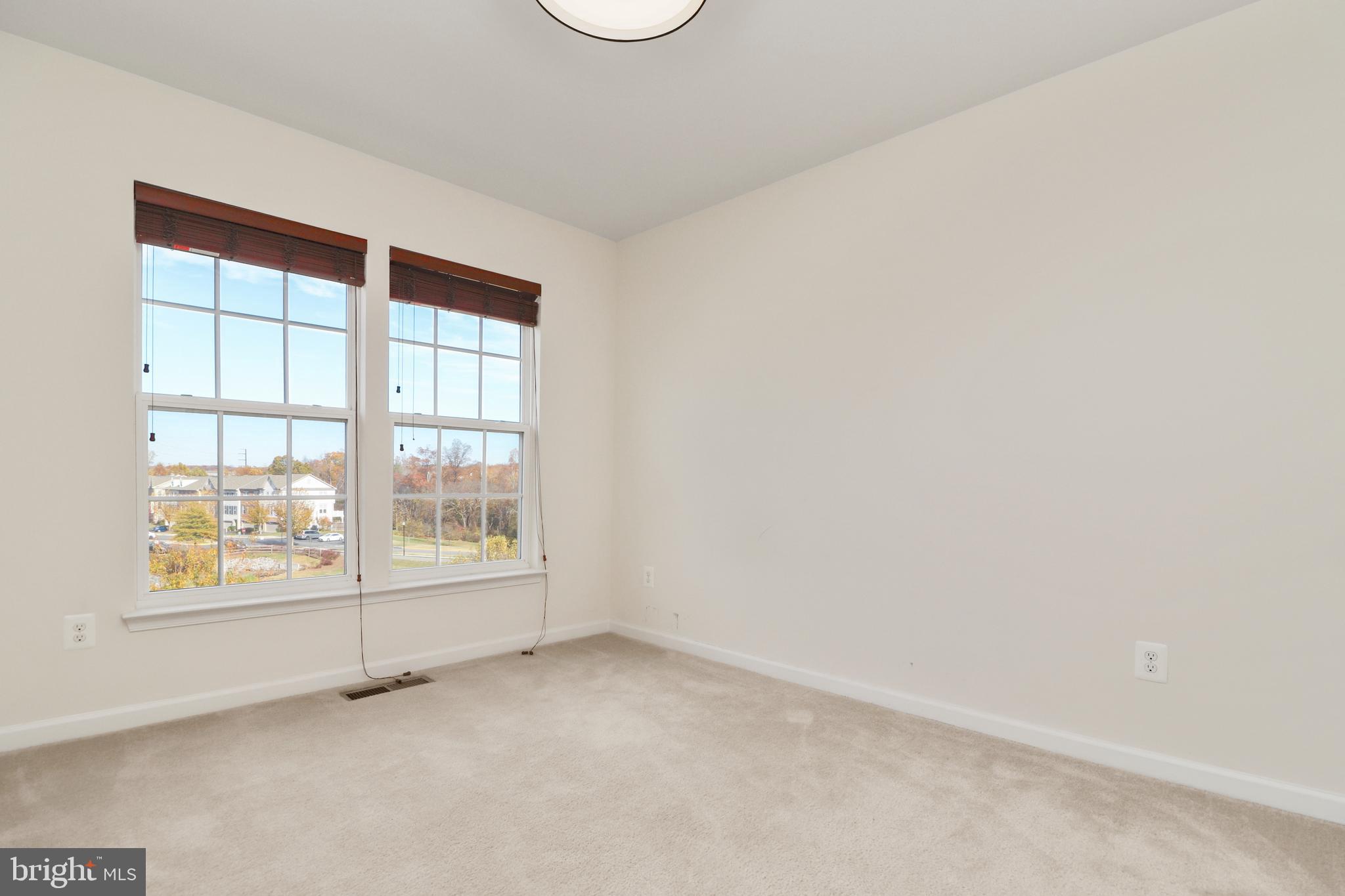 WALKER STATION - Residential Lease