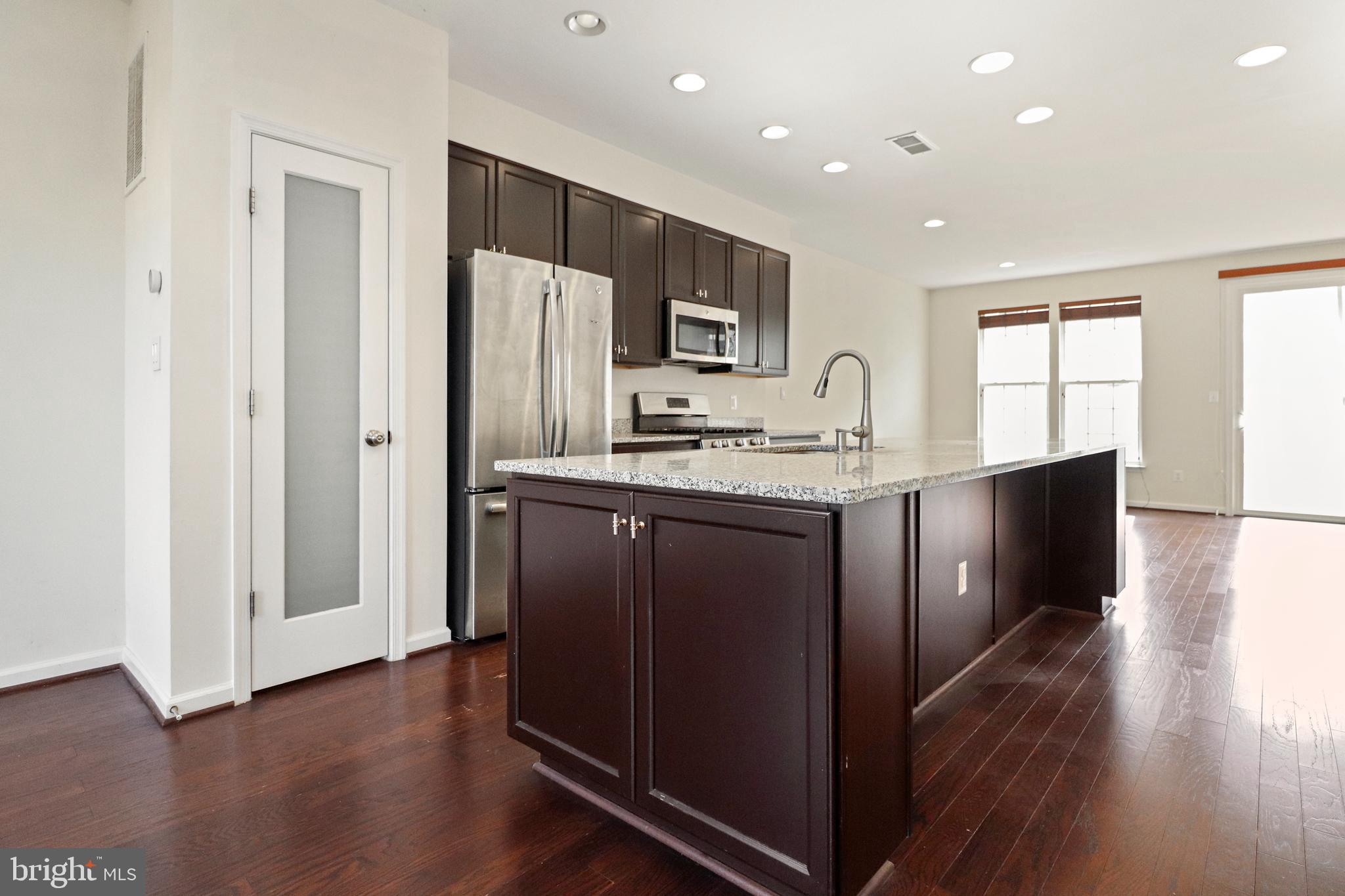 WALKER STATION - Residential Lease