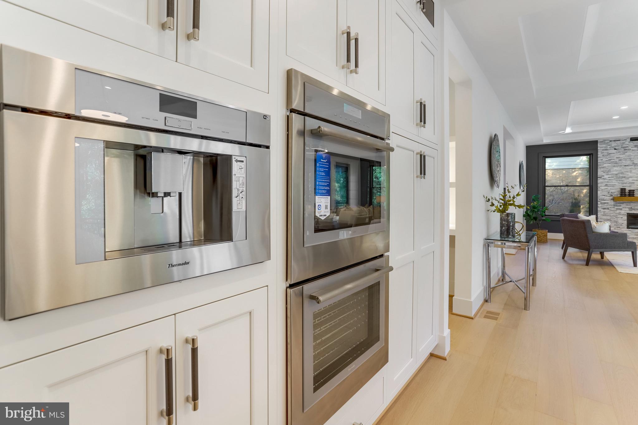 FOREST VILLA WOODS - Residential