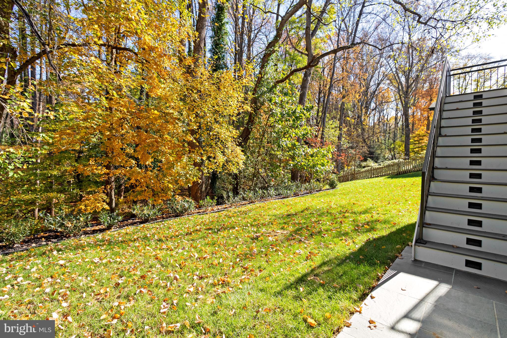 FOREST VILLA WOODS - Residential