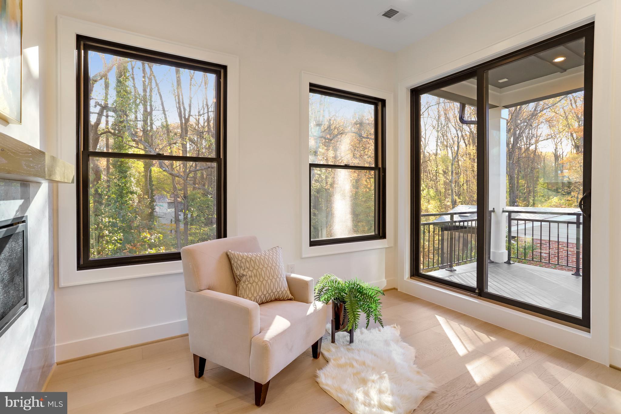 FOREST VILLA WOODS - Residential