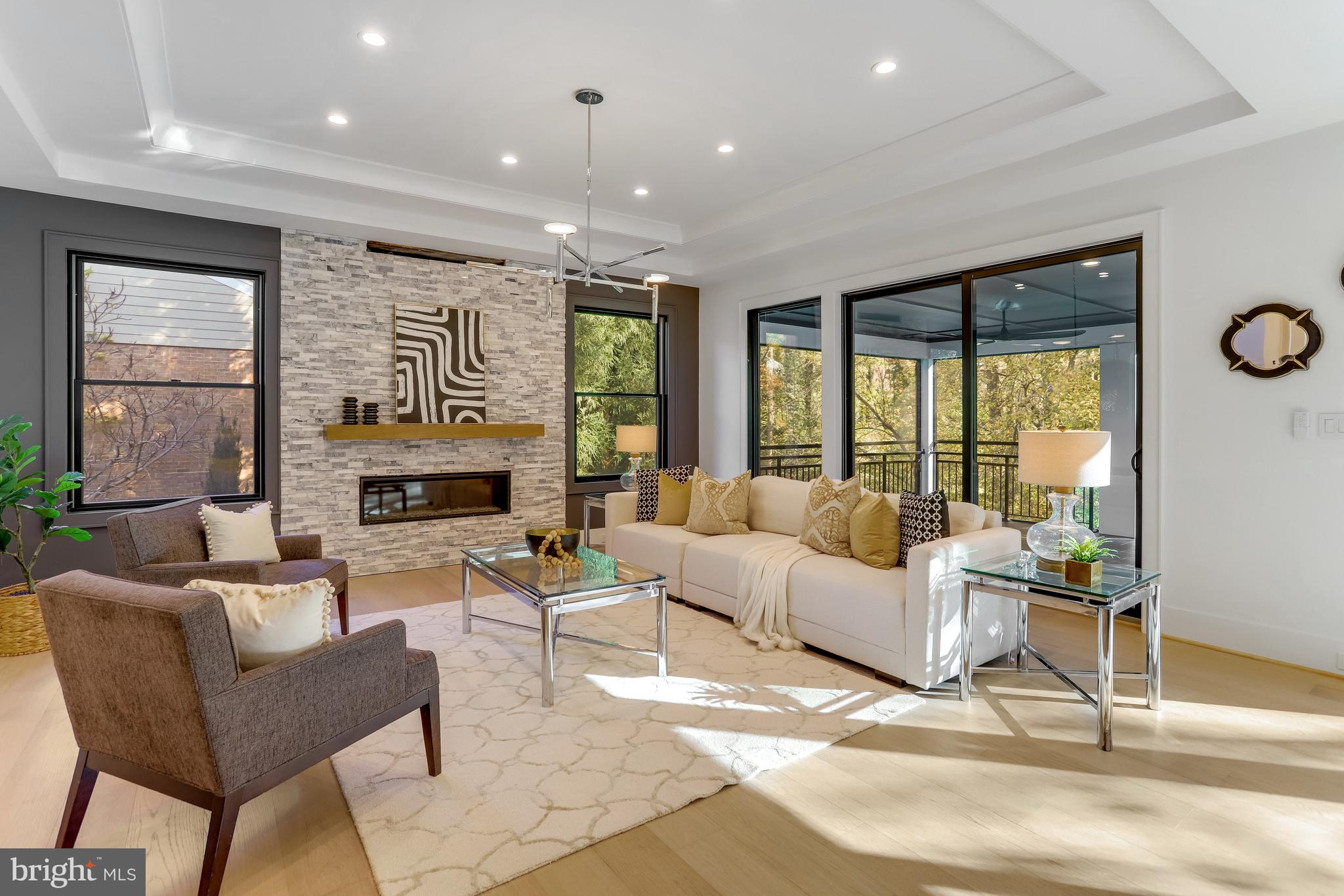 FOREST VILLA WOODS - Residential